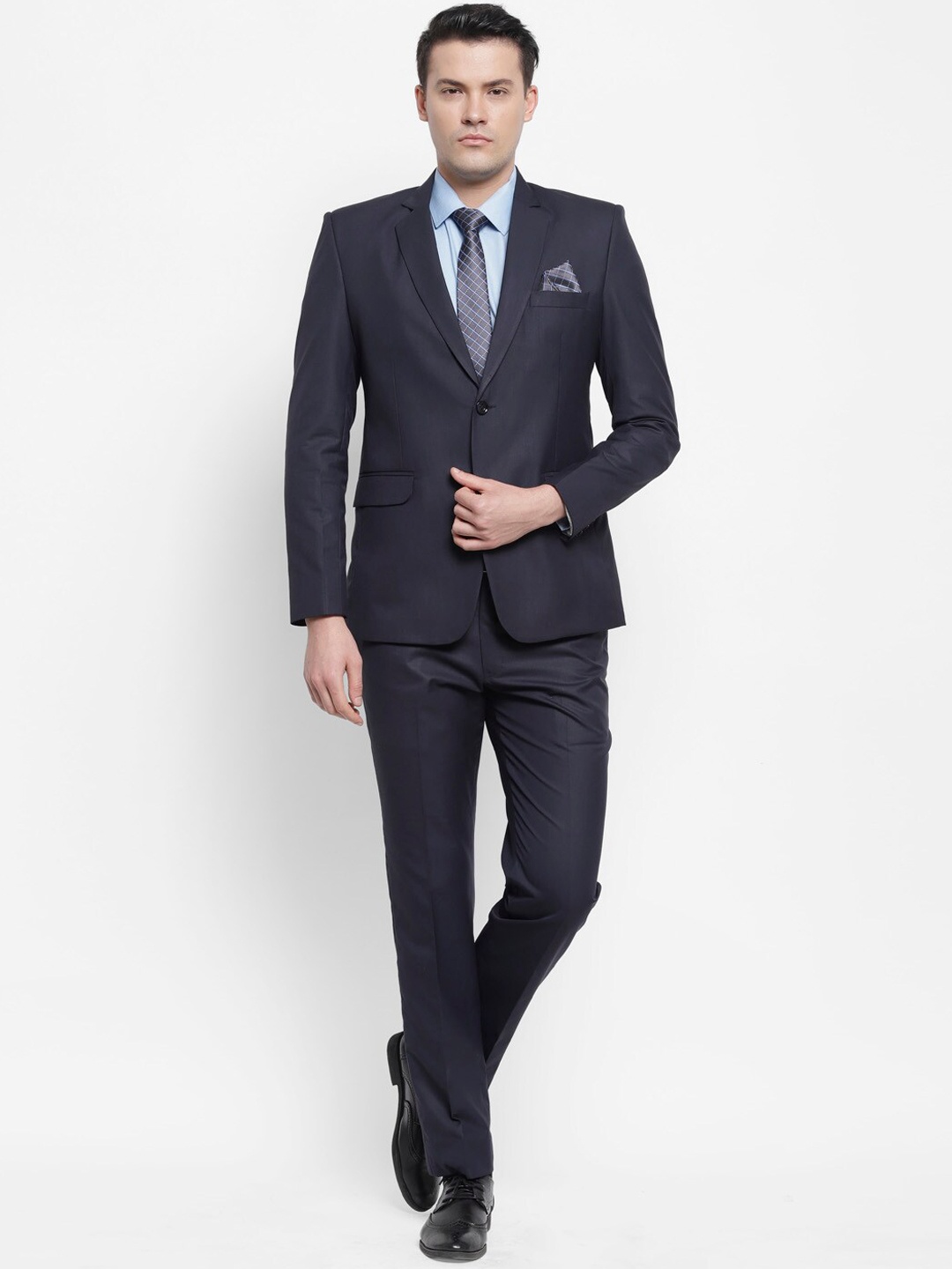 

LUXURAZI Men Blue Solid Single-Breasted Slim Fit 3 Piece Formal Suit