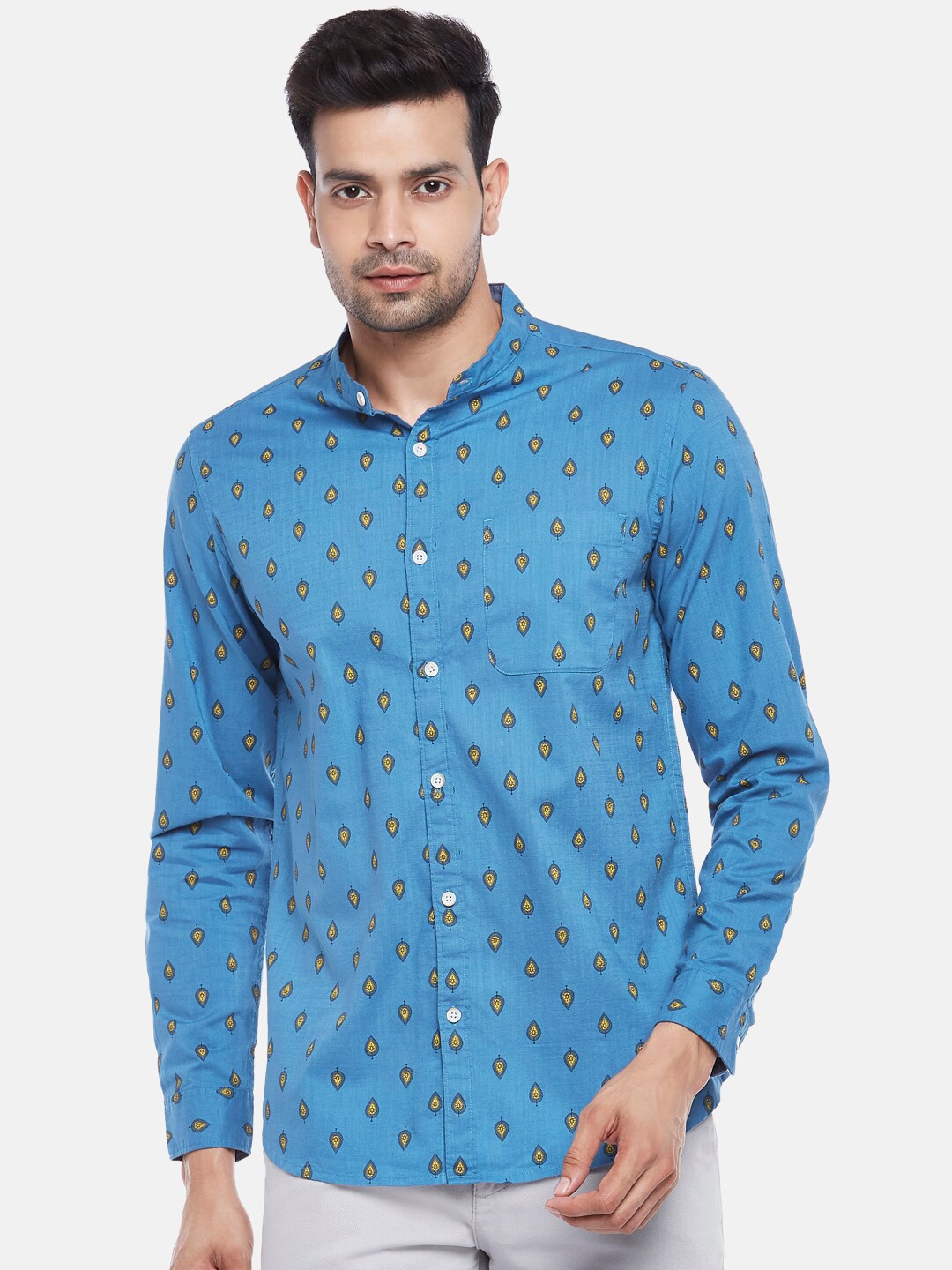 

BYFORD by Pantaloons Men Blue Slim Fit Printed Cotton Casual Shirt