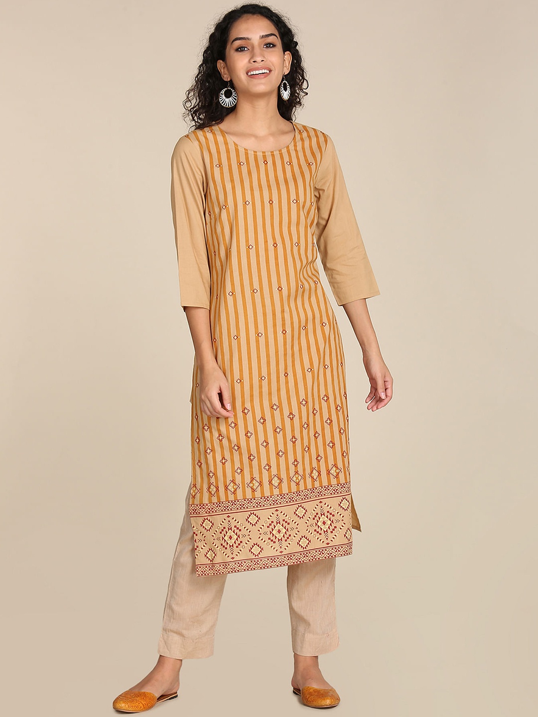 

Karigari Women Beige Striped Cotton Kurta