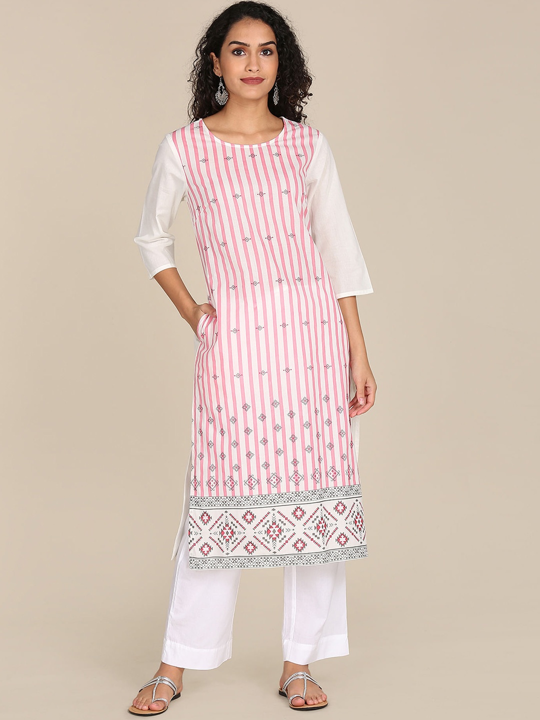 

Karigari Women White Geometric Striped Keyhole Neck Thread Work Kurta