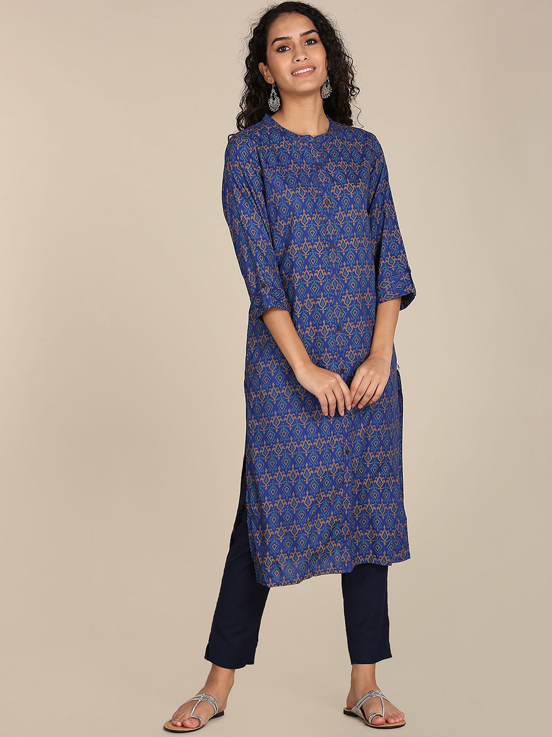

Karigari Women Blue Ethnic Motifs Printed Straight Kurta