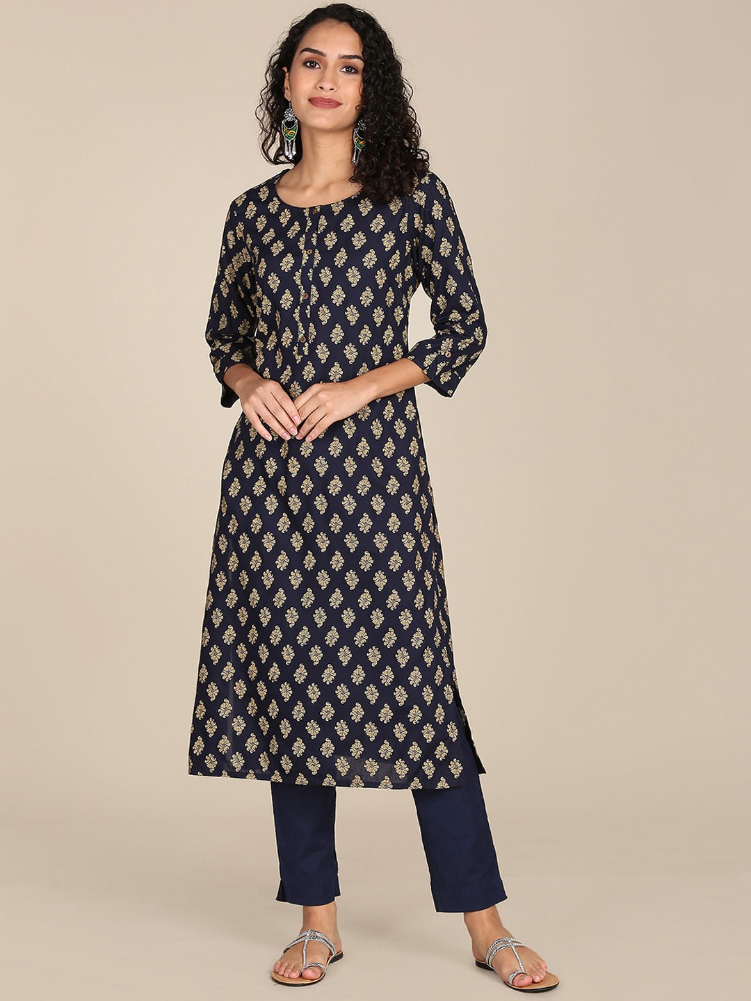 

Karigari Women Blue & Beige Ethnic Motifs Printed Kurta