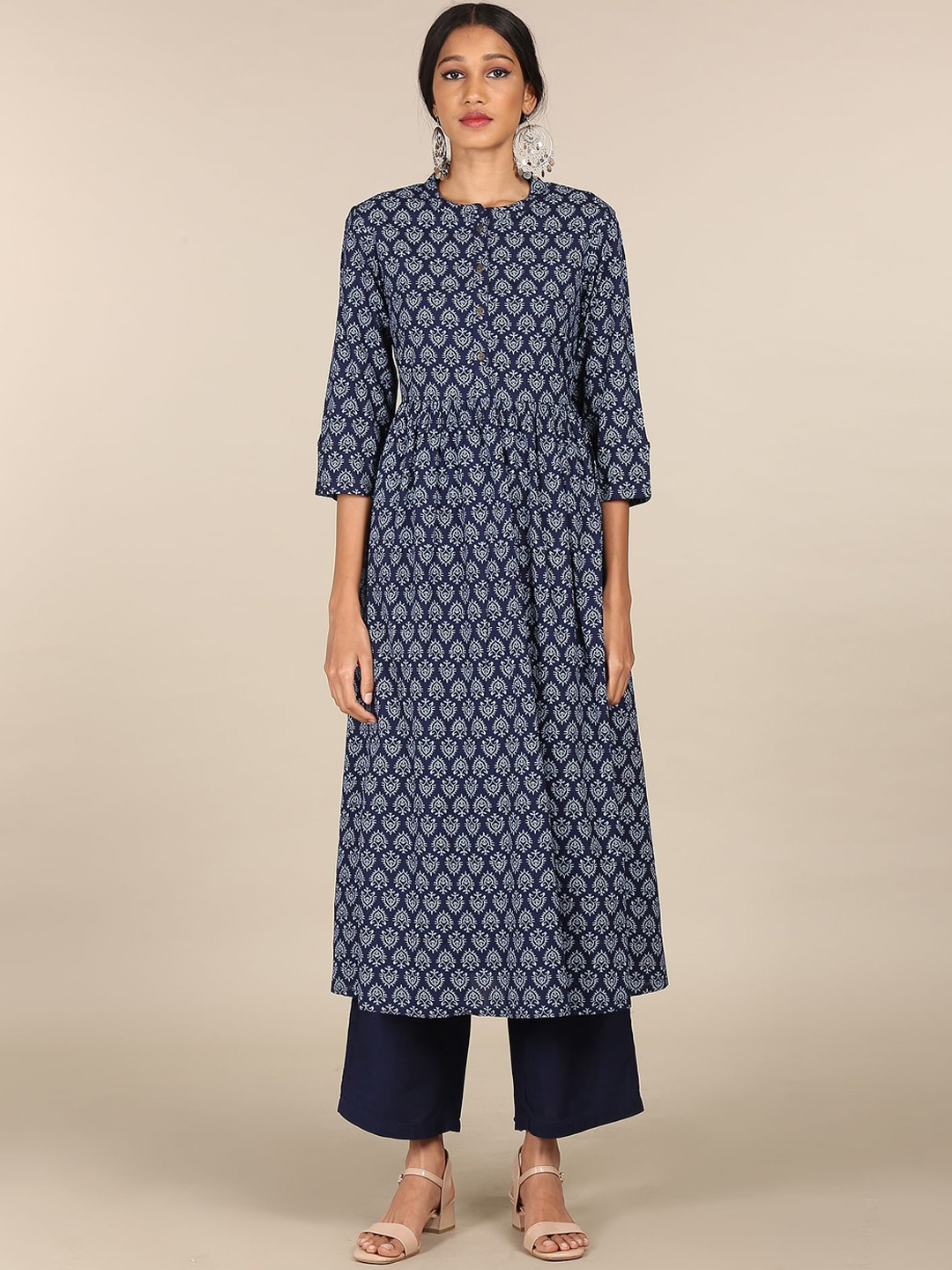 

Karigari Women Blue Ethnic Motifs Printed Kurta