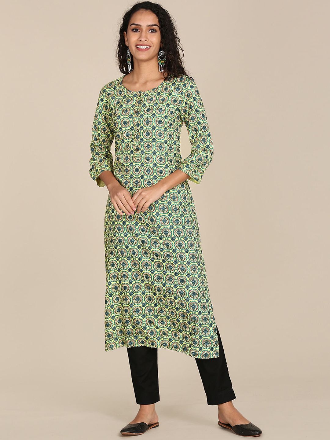 

Karigari Women Yellow & Green Floral Printed Kurta