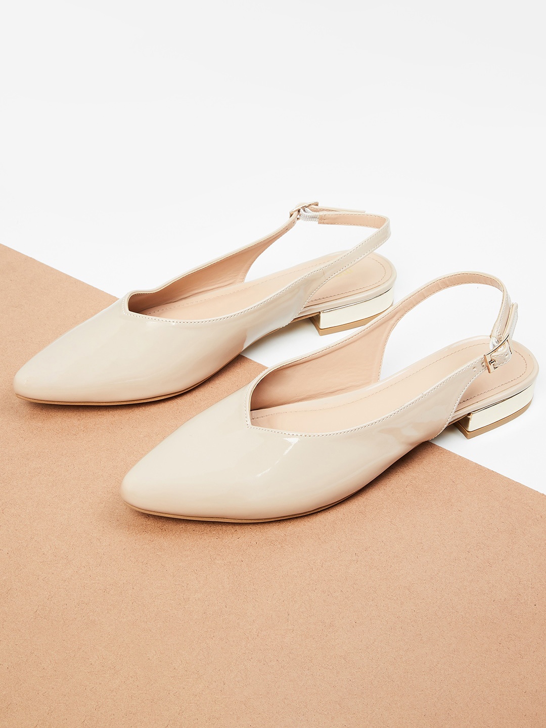 

max Women Beige Mules with Bows Flats