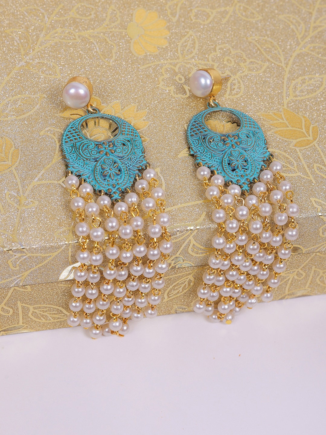 

DIVA WALK Gold-Toned Contemporary Drop Earrings