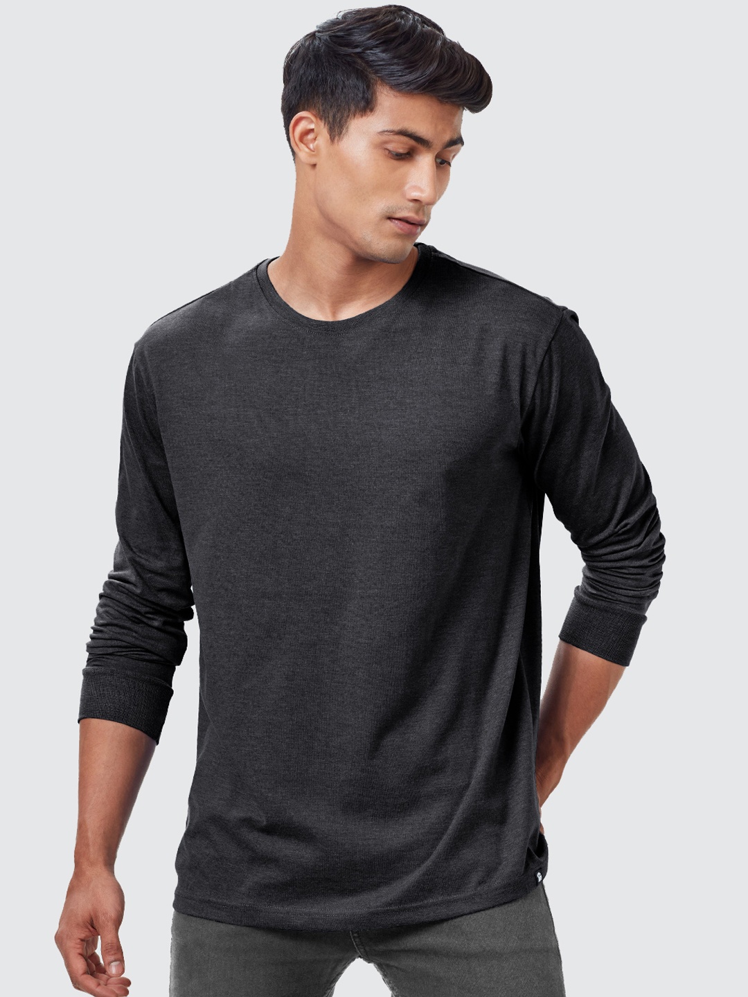 

The Souled Store Men Charcoal Cotton T-shirt