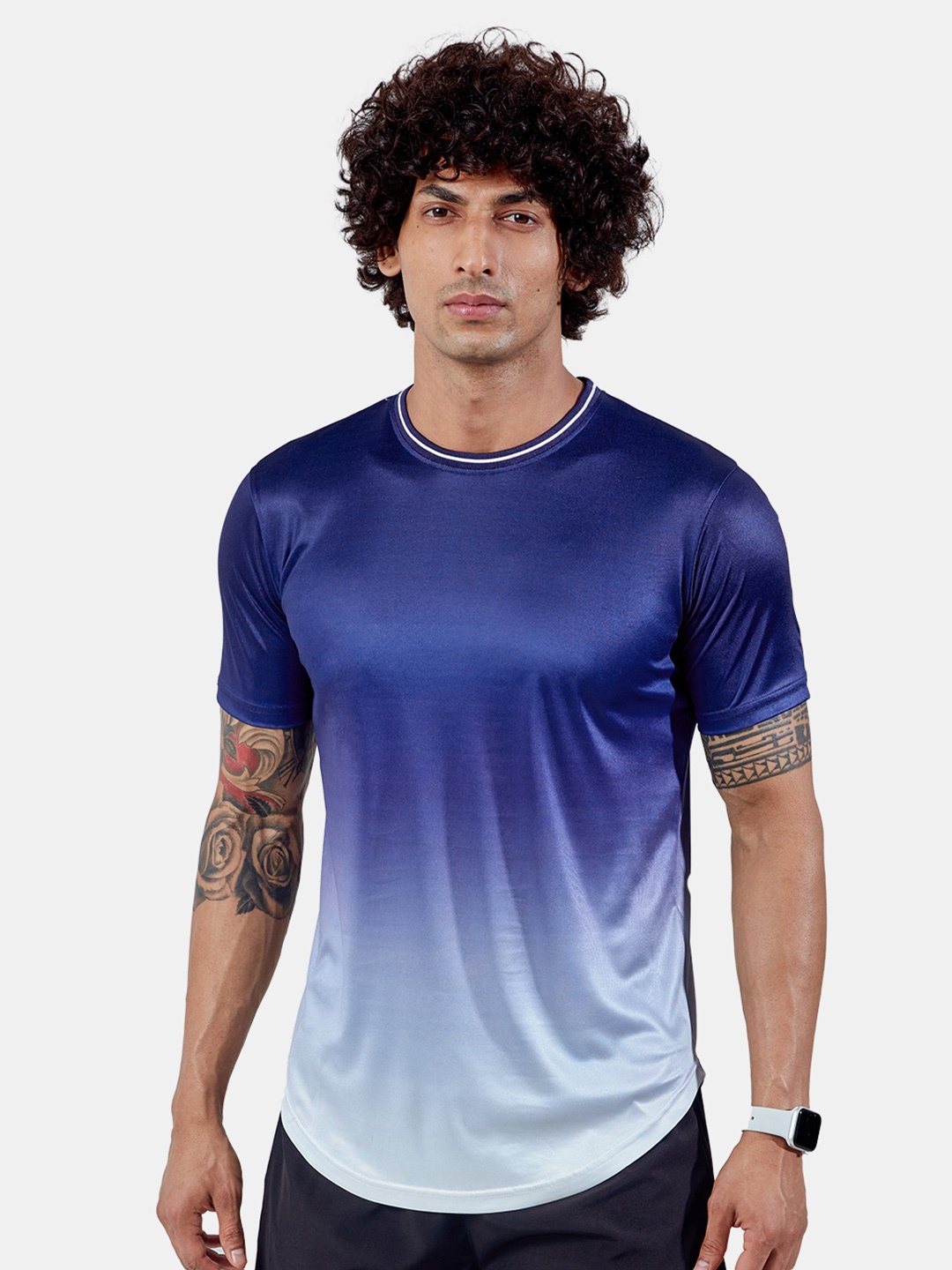 

The Souled Store Men Blue & White Dyed Cotton T-shirt