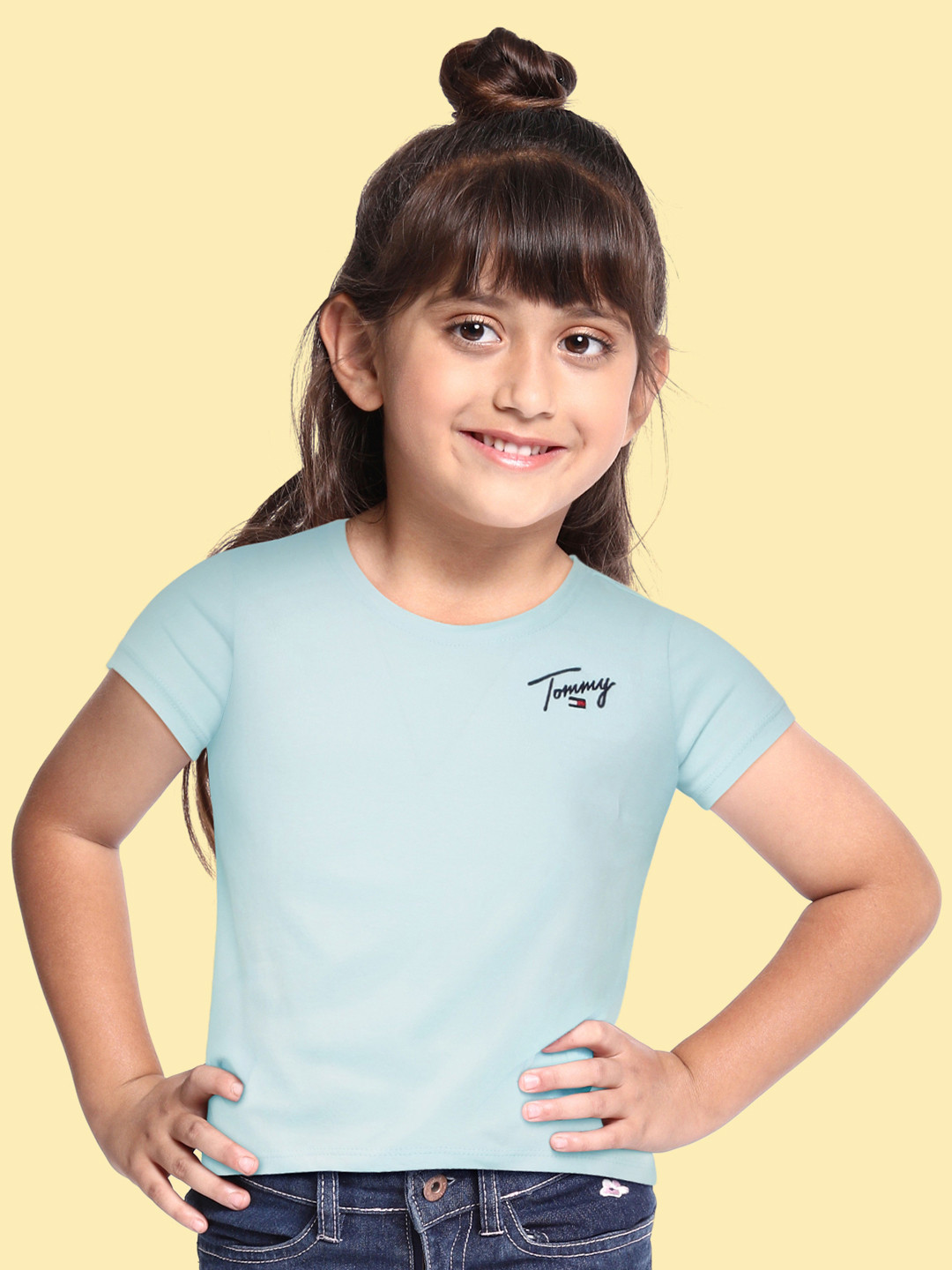

Tommy Hilfiger Girls Light Blue Organic Cotton T-shirt