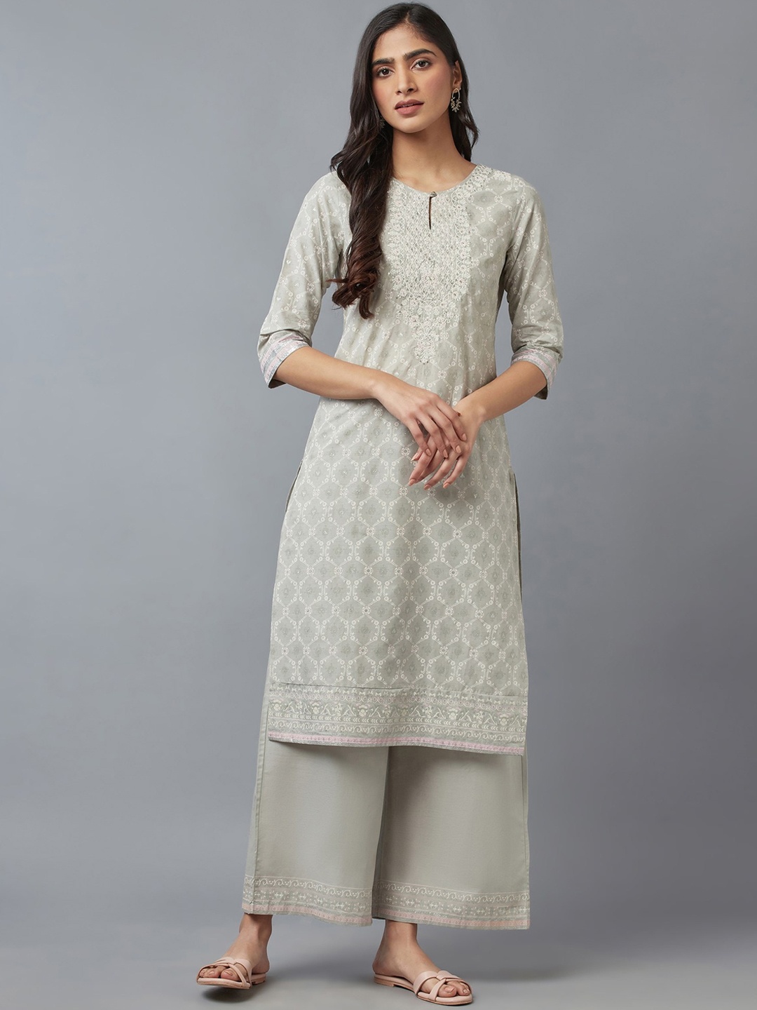 

W Women Green Ethnic Motifs Embroidered Pure Cotton Kurta with Palazzos