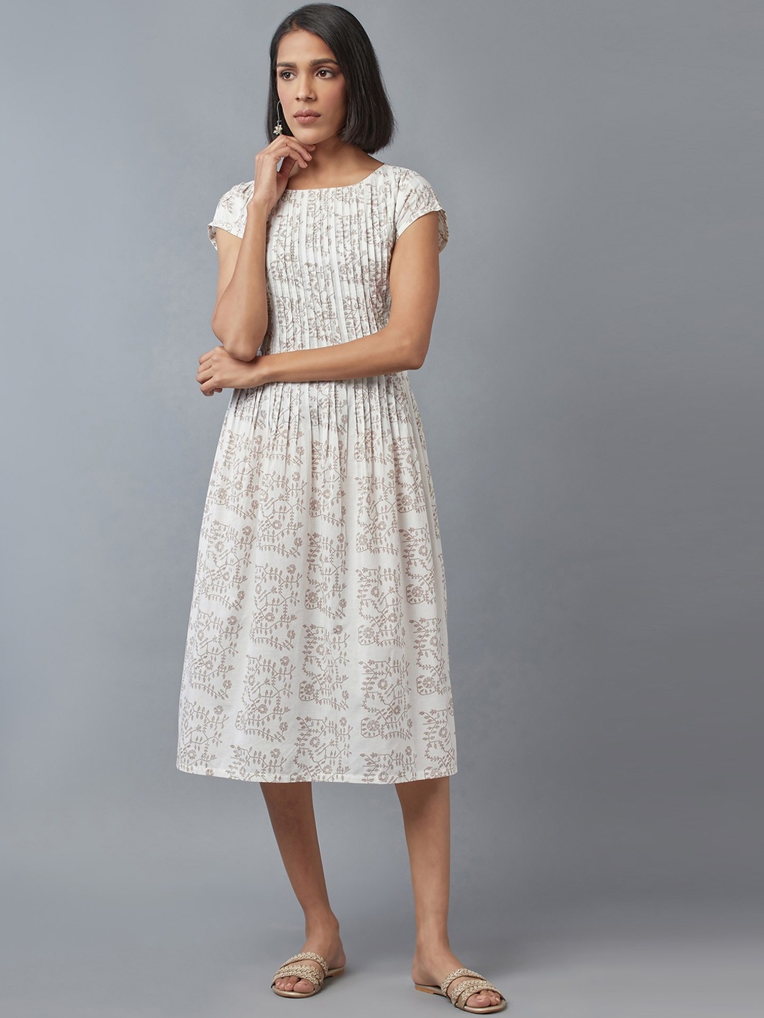 

W Women Printed Thread Work Anarkali Kurta, White