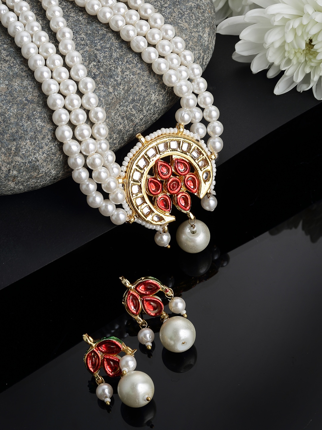 

DUGRISTYLE Gold-Plated Red Stone Studded & Pearl Beaded Jewellery Set