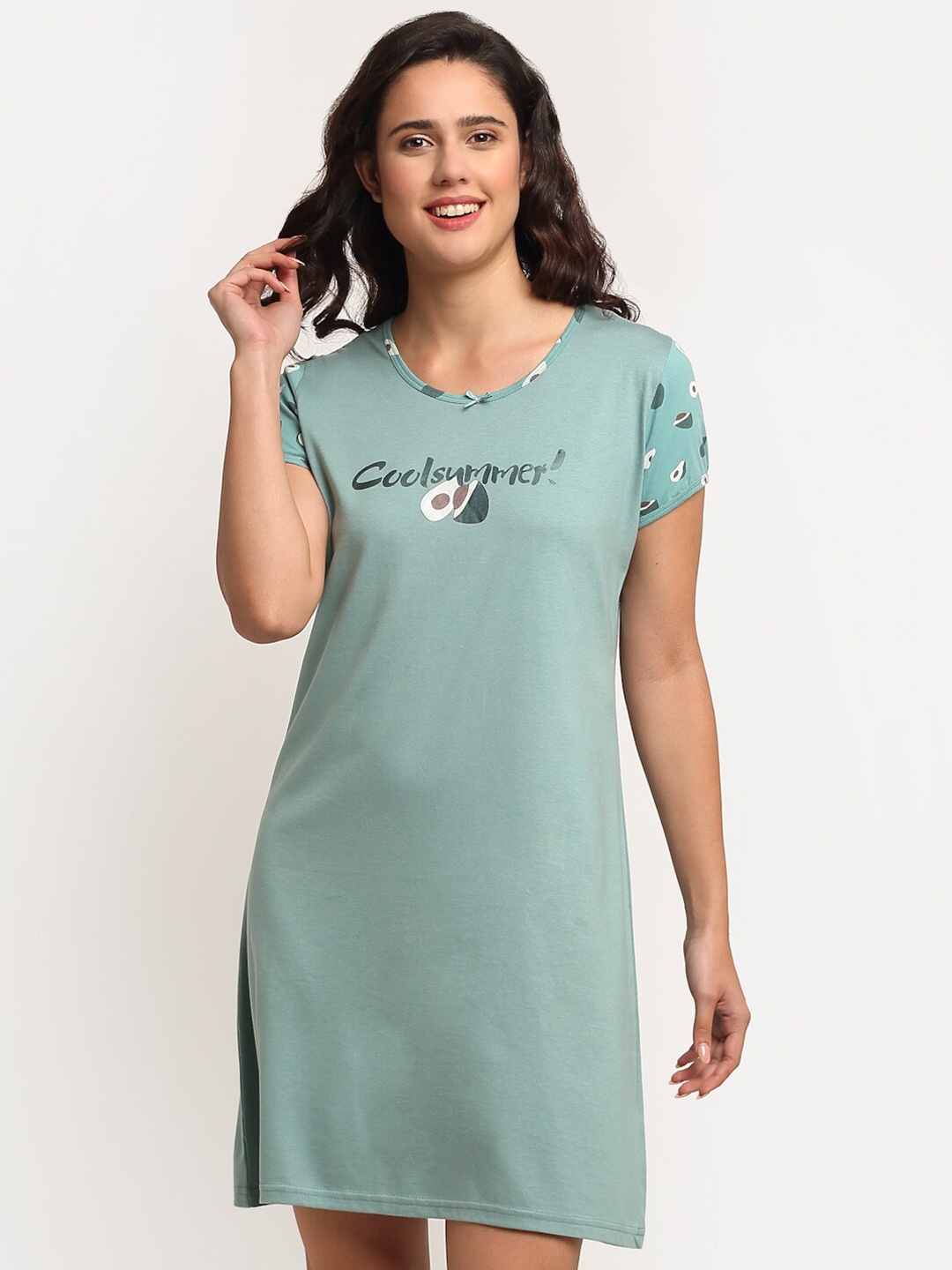 

Kanvin Sea Green Printed T-shirt Nightdress