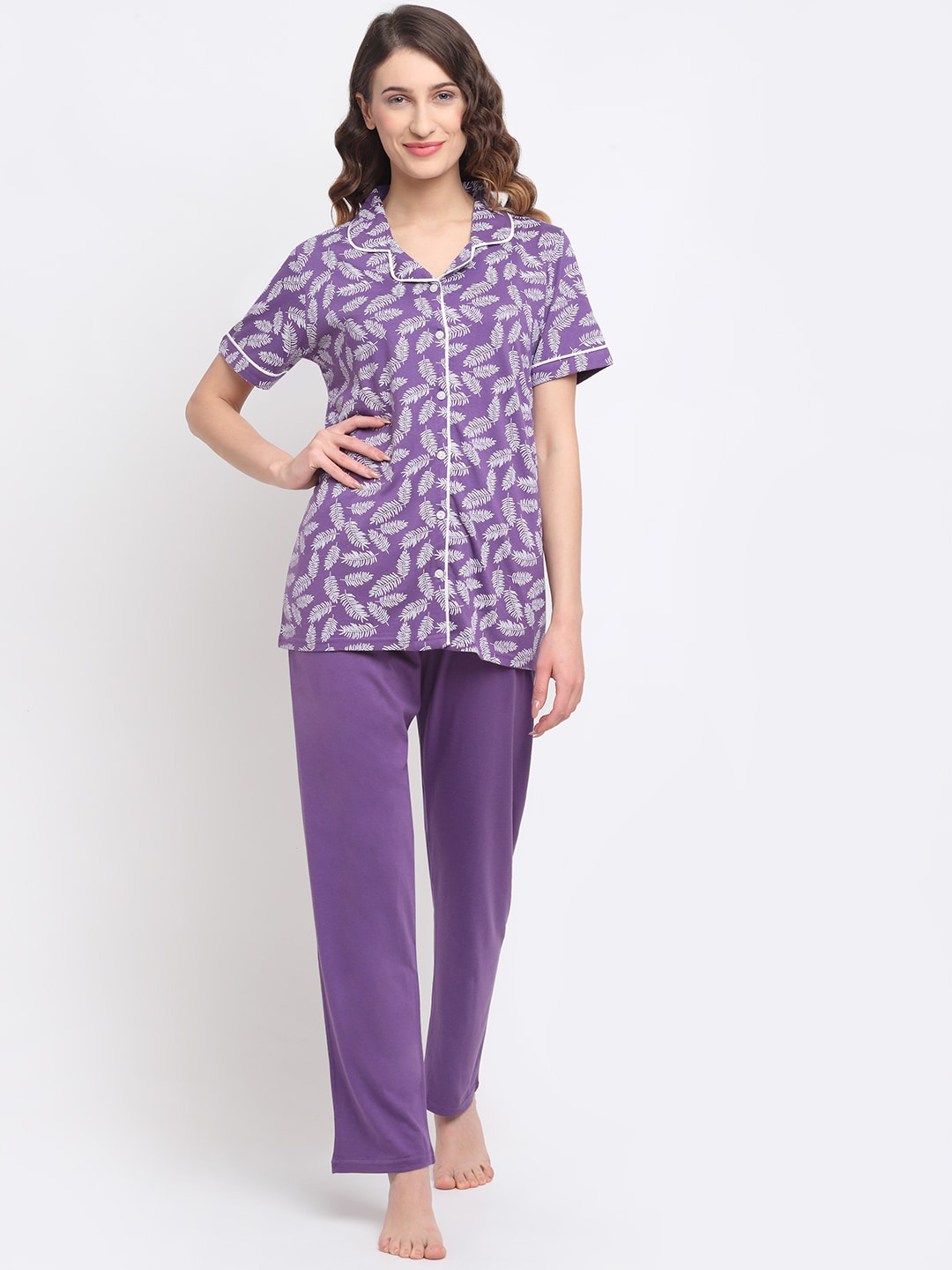 

Kanvin Women Purple & White Printed Night suit