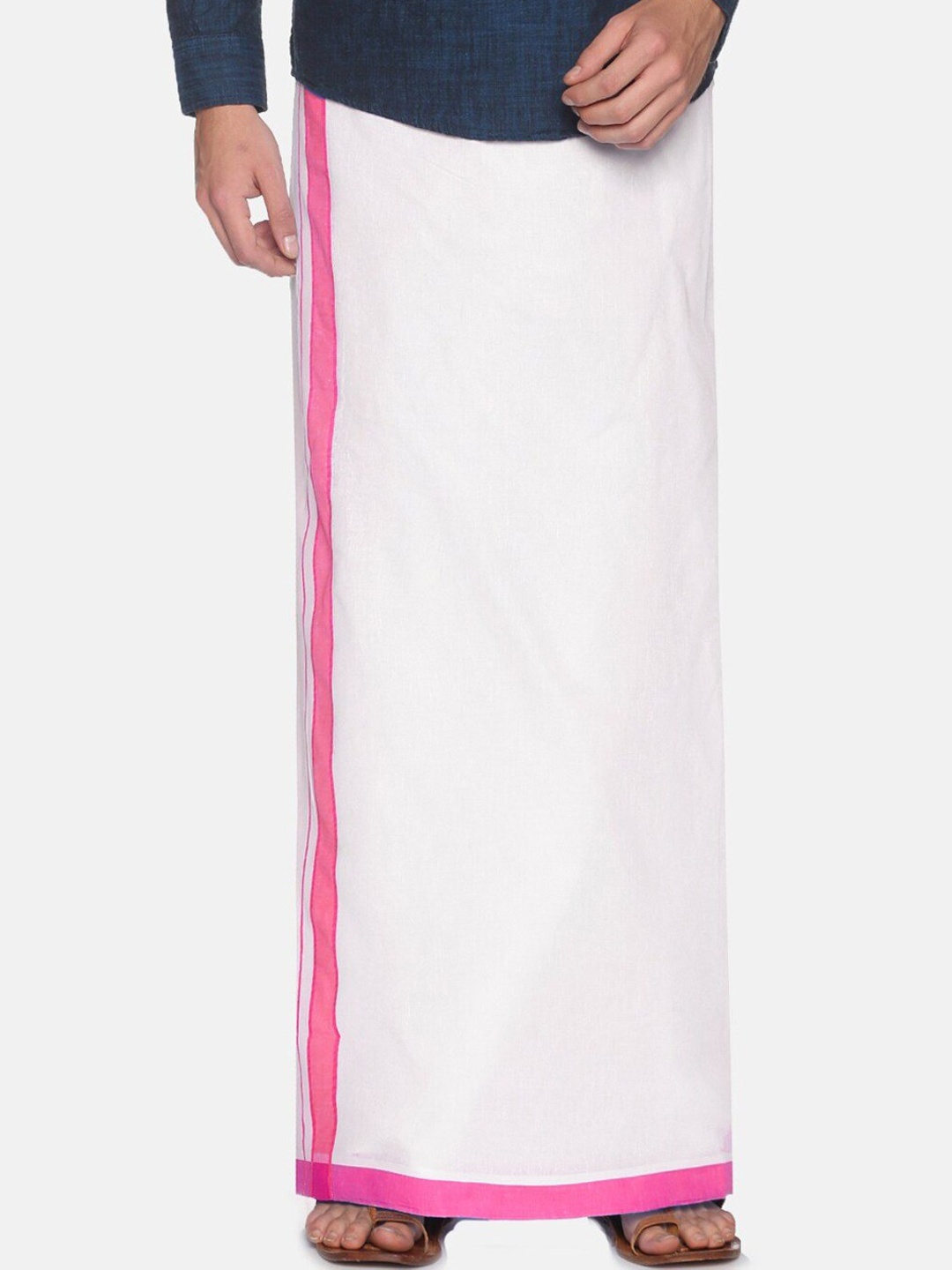 

Chennis Men White & Pink Solid Pure Cotton Dhoti