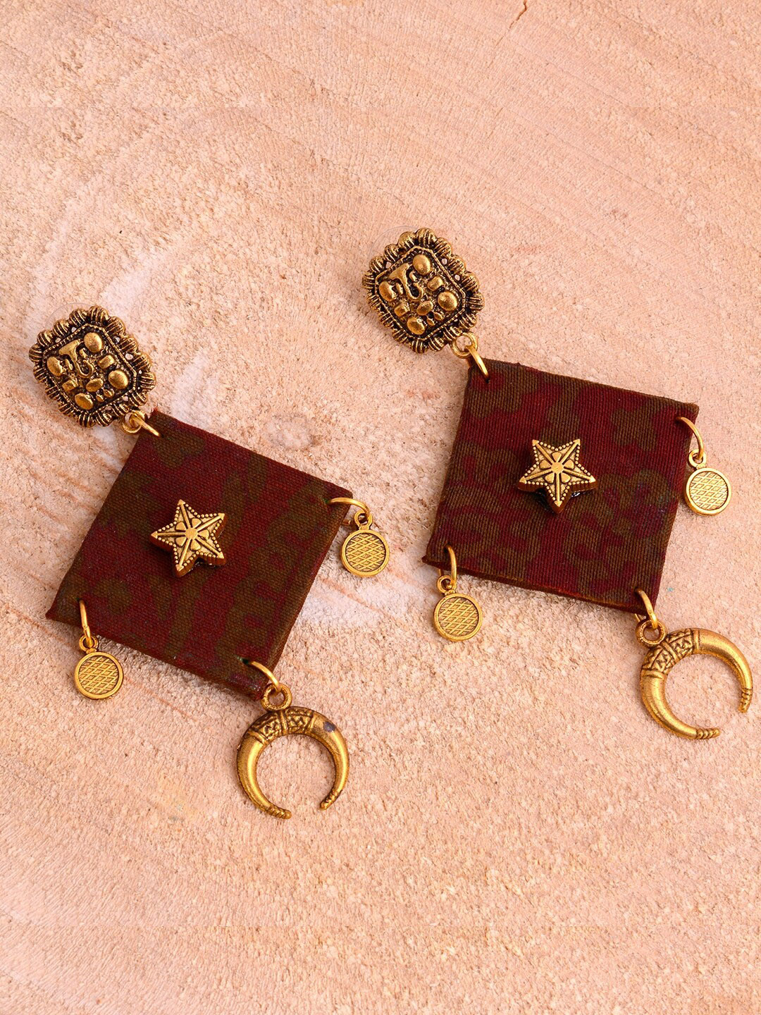 

kashwini Gold-Plated Maroon Brass Fabric Contemporary Drop Earrings