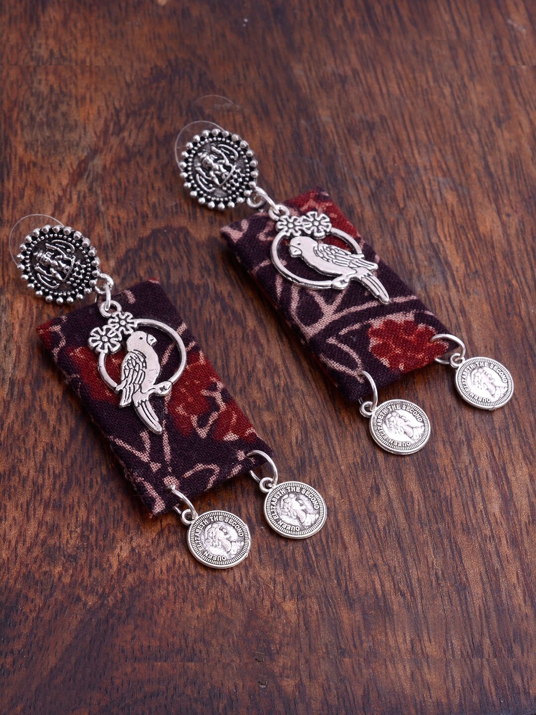 

kashwini Women Silver-Toned & Red Fabric Dangle Drop Earrings