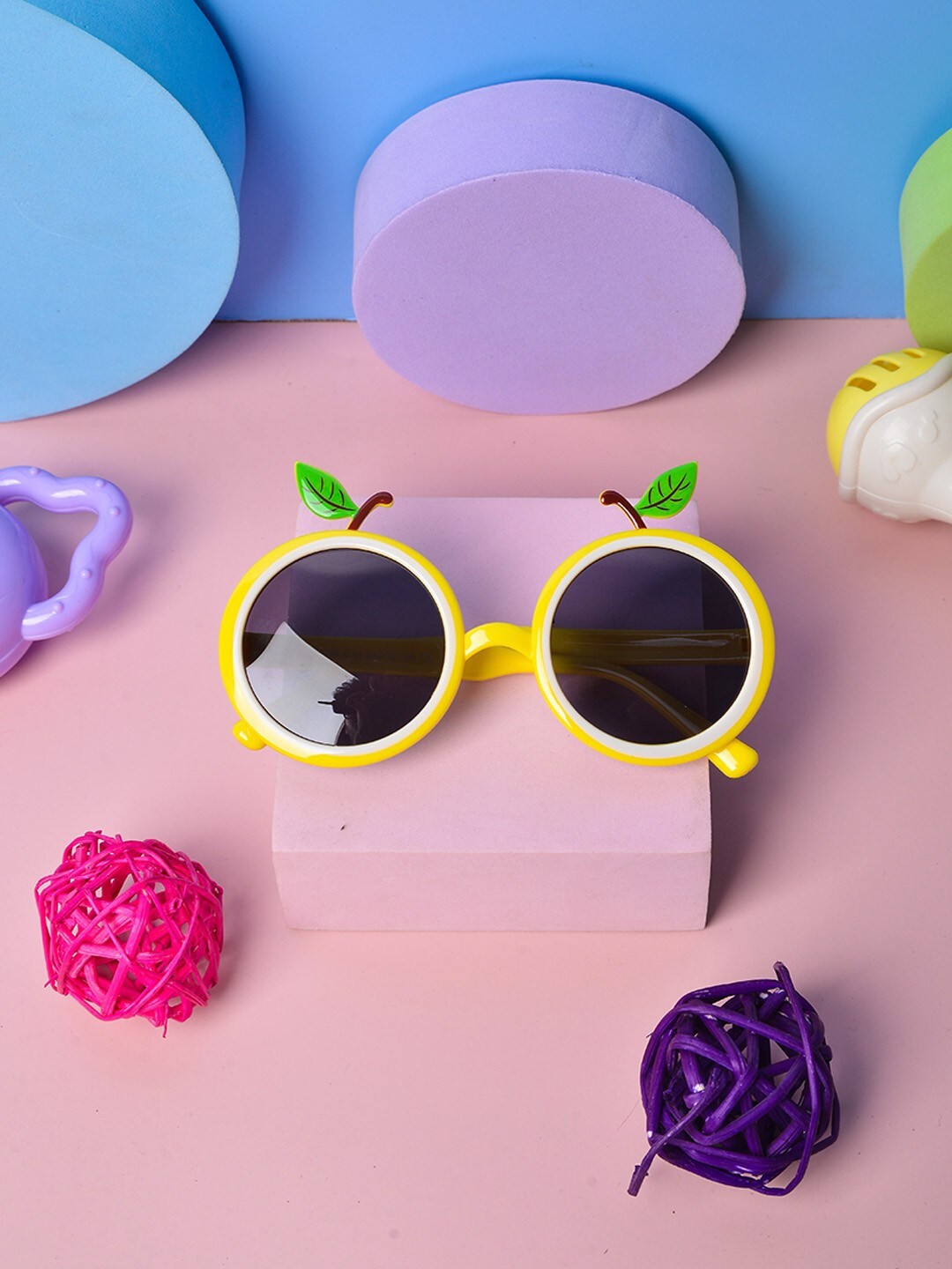 

POPLINS Kids Black Lens & Yellow Round Sunglasses with UV Protected Lens GG-1041-E