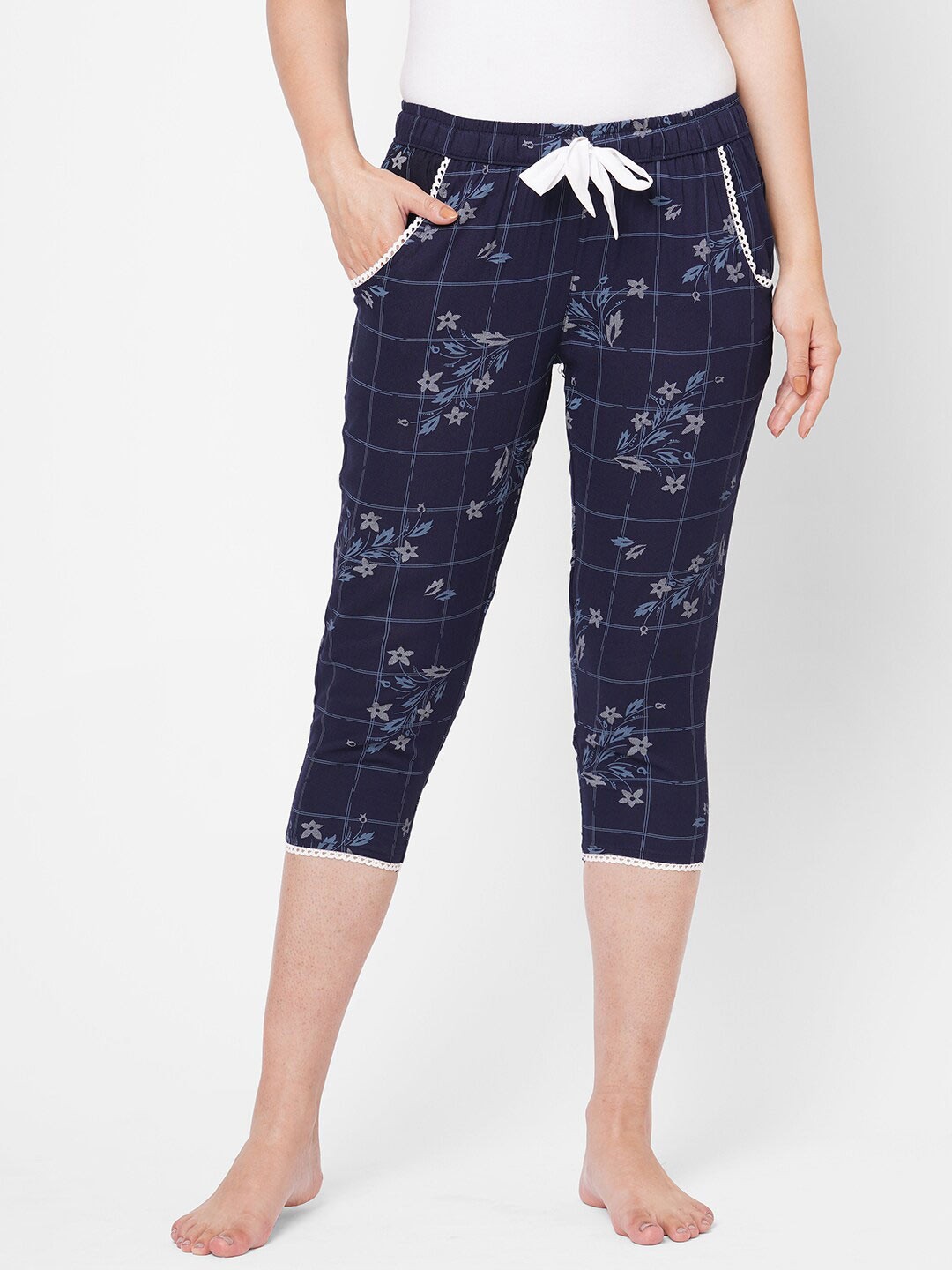 

Sweet Dreams Women Navy Blue Capris
