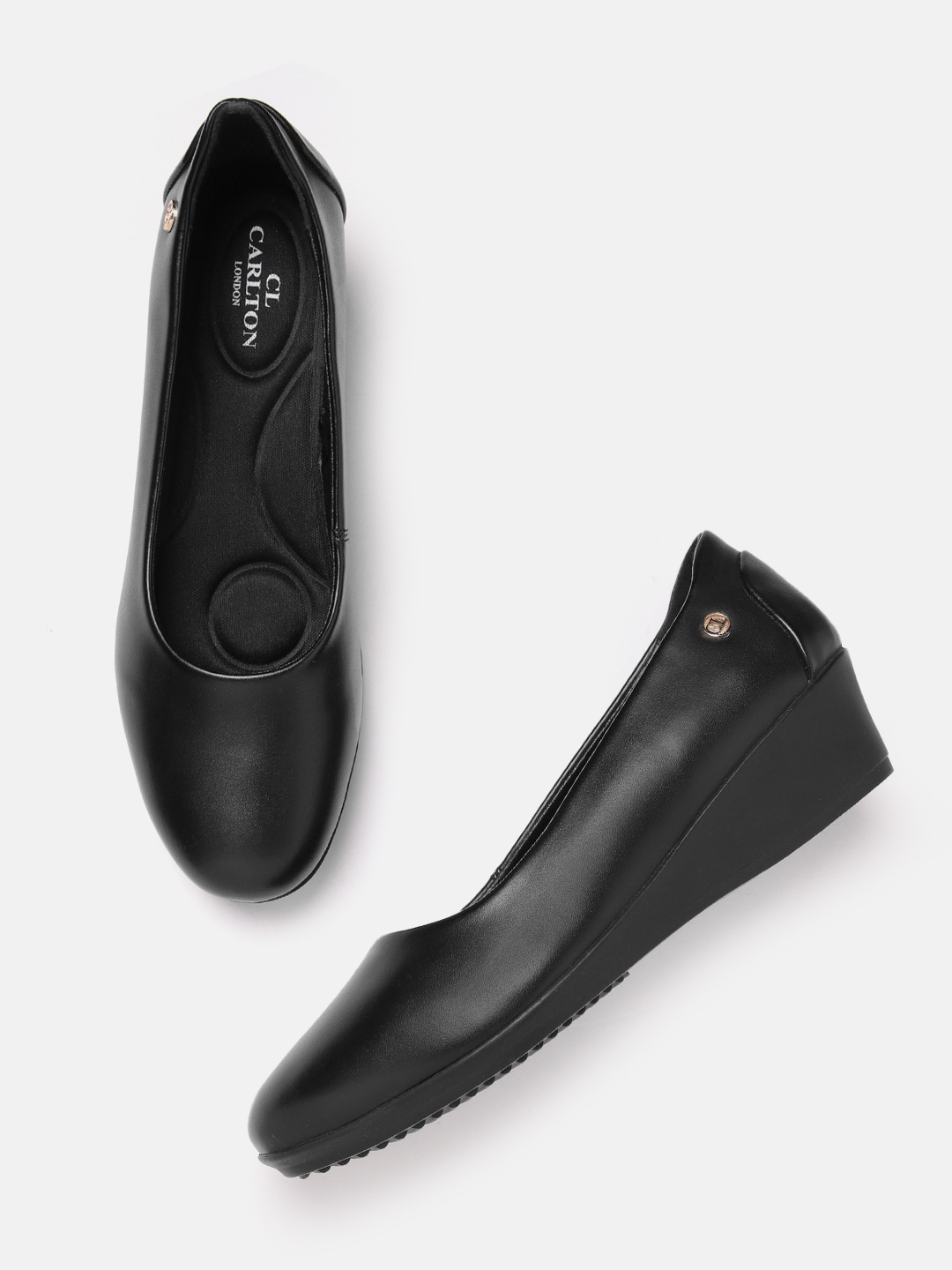 

Carlton London Women Wedge Heel Pumps, Black