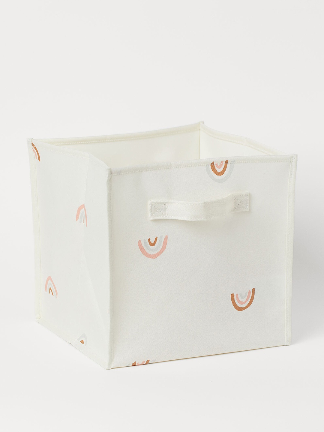 

H&M Girls White Printed Storage Basket