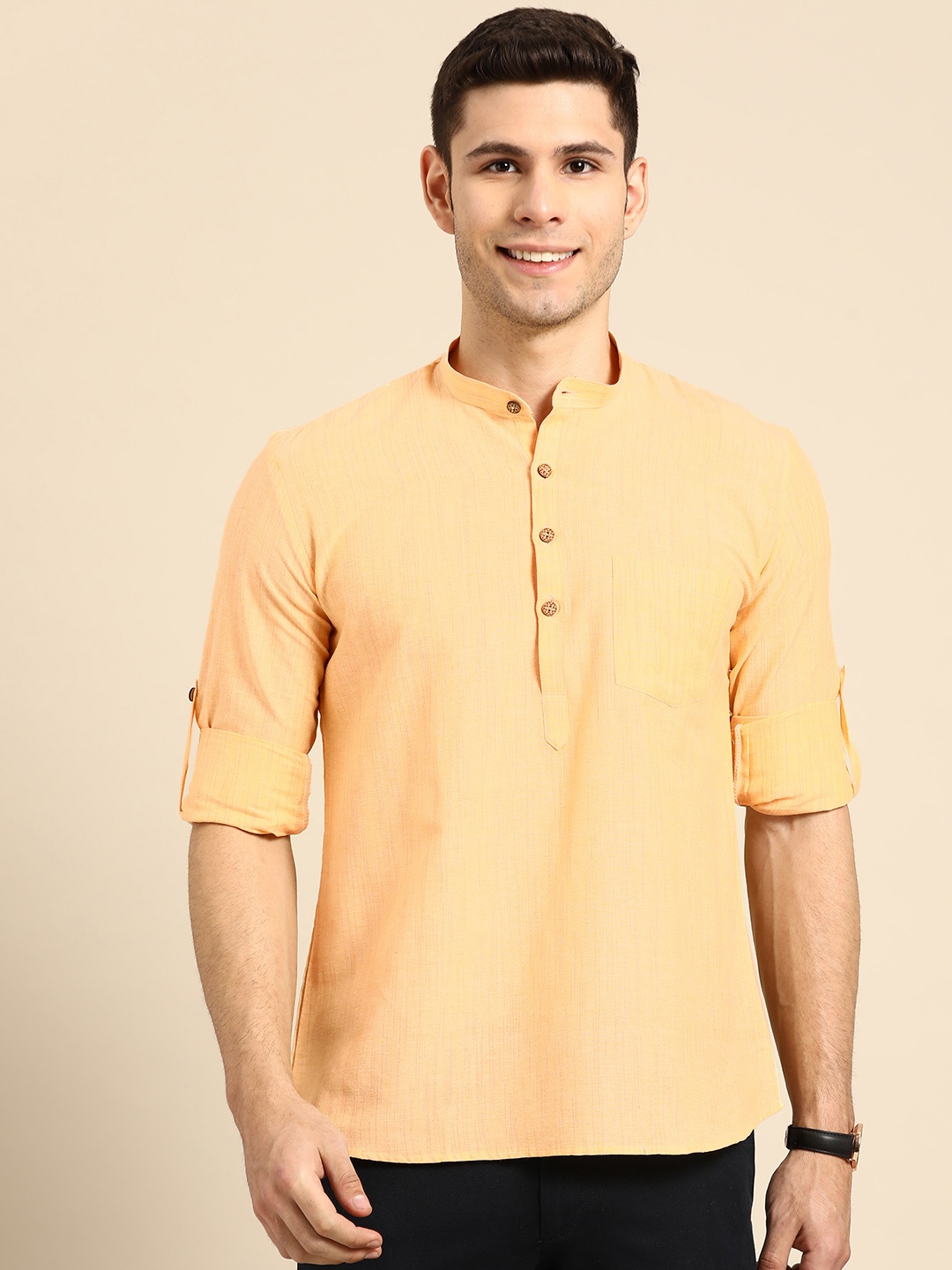 

RAJUBHAI HARGOVINDAS Men Yellow Pure Cotton Handloom Short Kurta