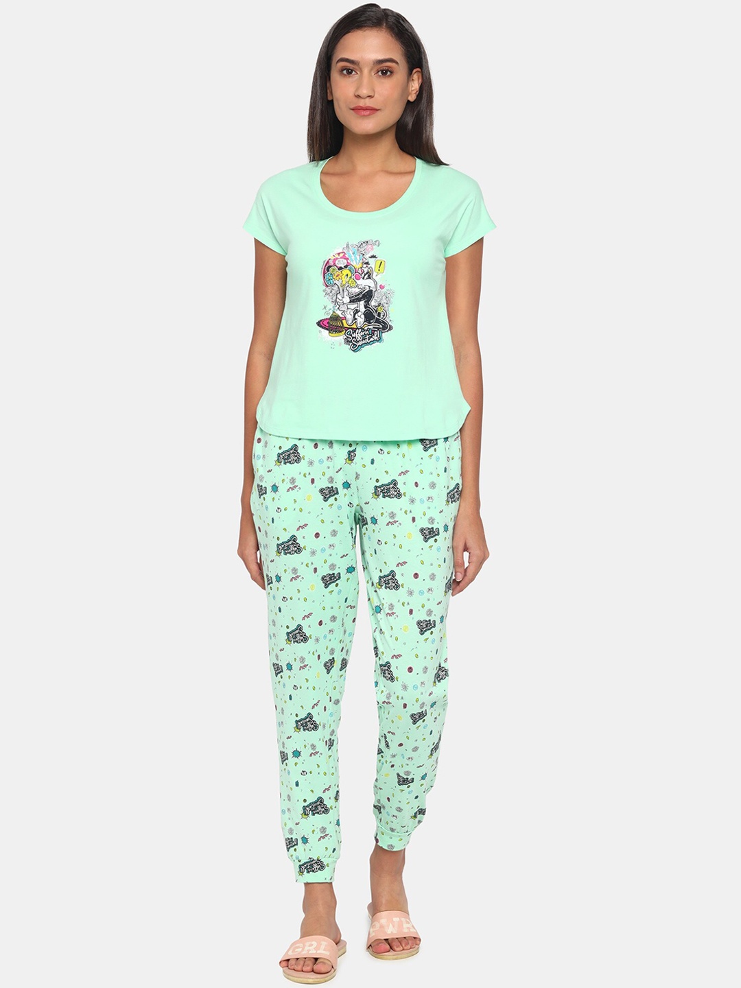 

Zivame Women Green & Pink Printed Pure Cotton Night suit