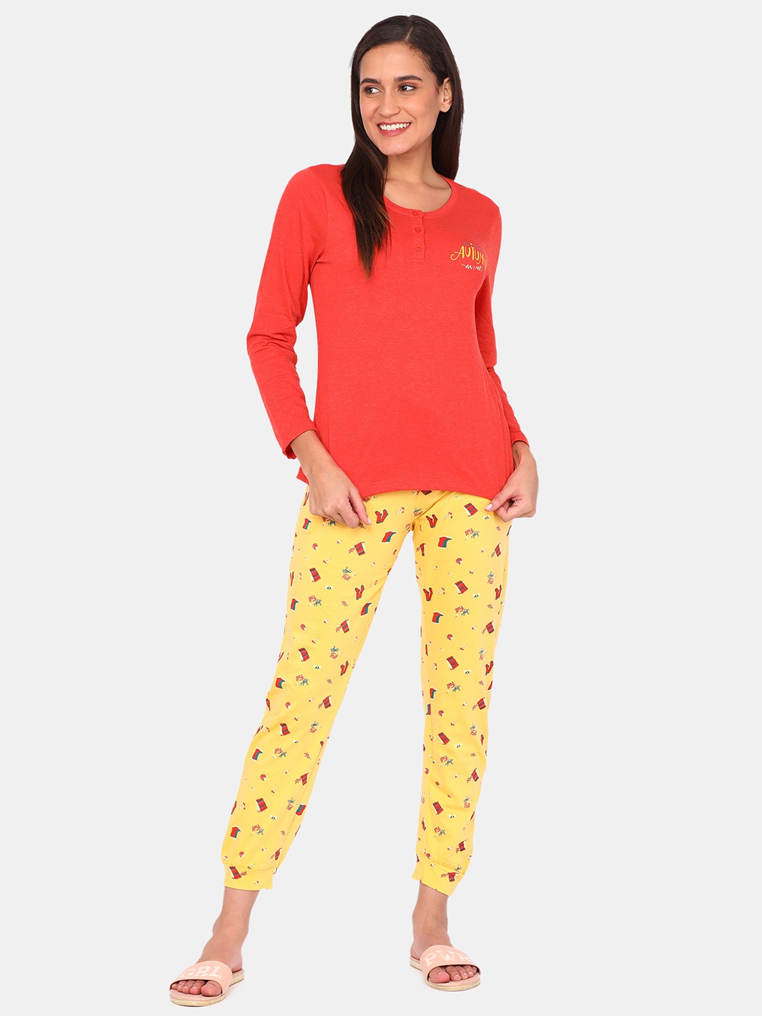

Zivame Women Yellow & Red Night suit