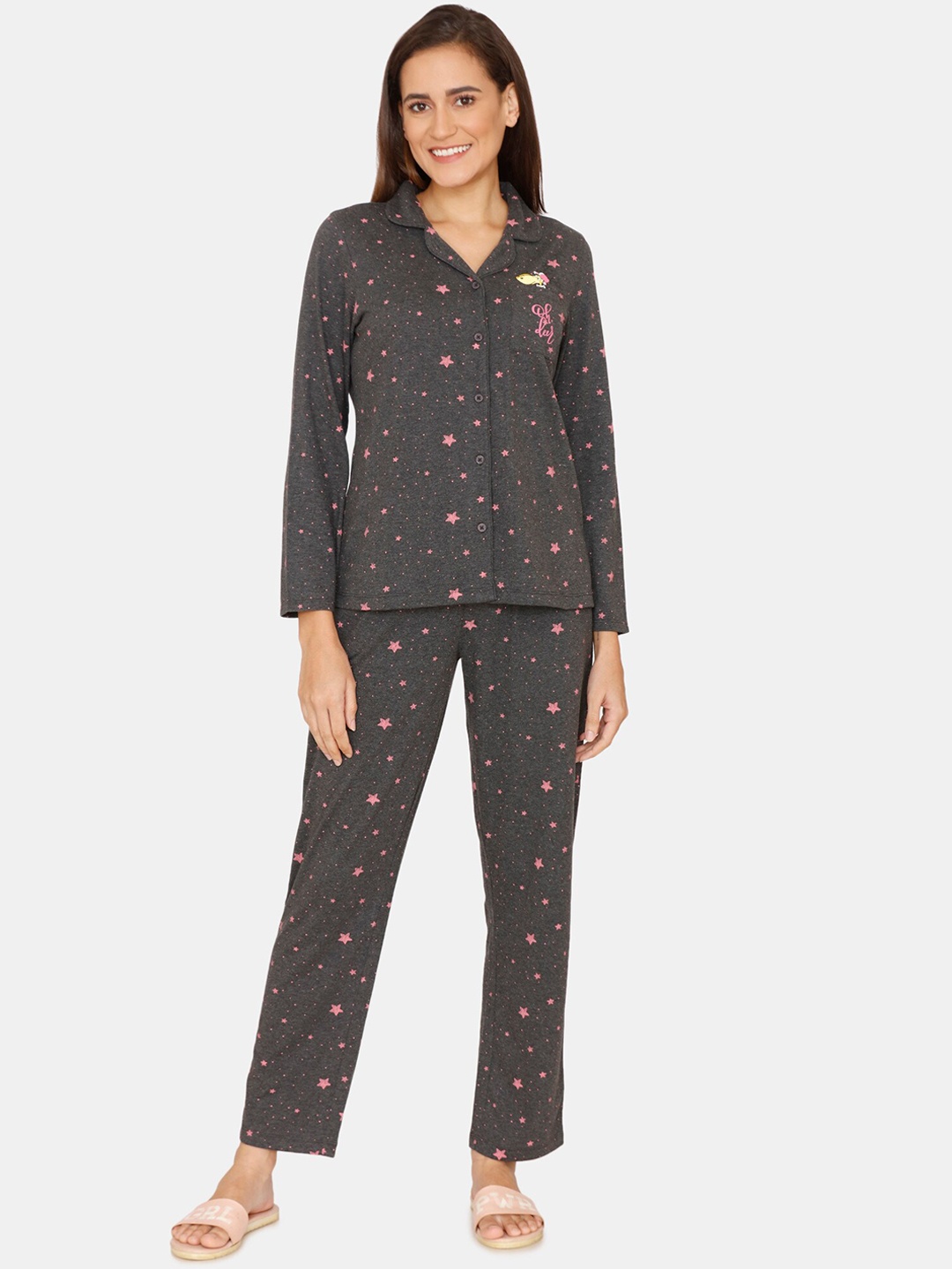 

Zivame Women Black & Pink Graphic Printed Night suits
