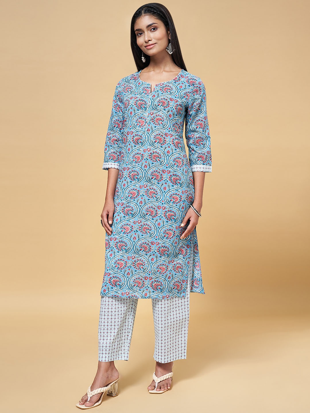 

RANGMANCH BY PANTALOONS Women Blue Ethnic Motifs Printed Pure Cotton Kurti with Trousers