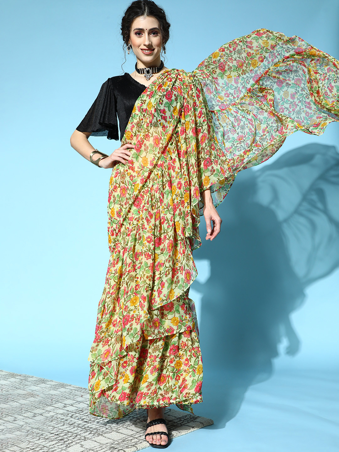 

Tikhi Imli Floral Saree, Green