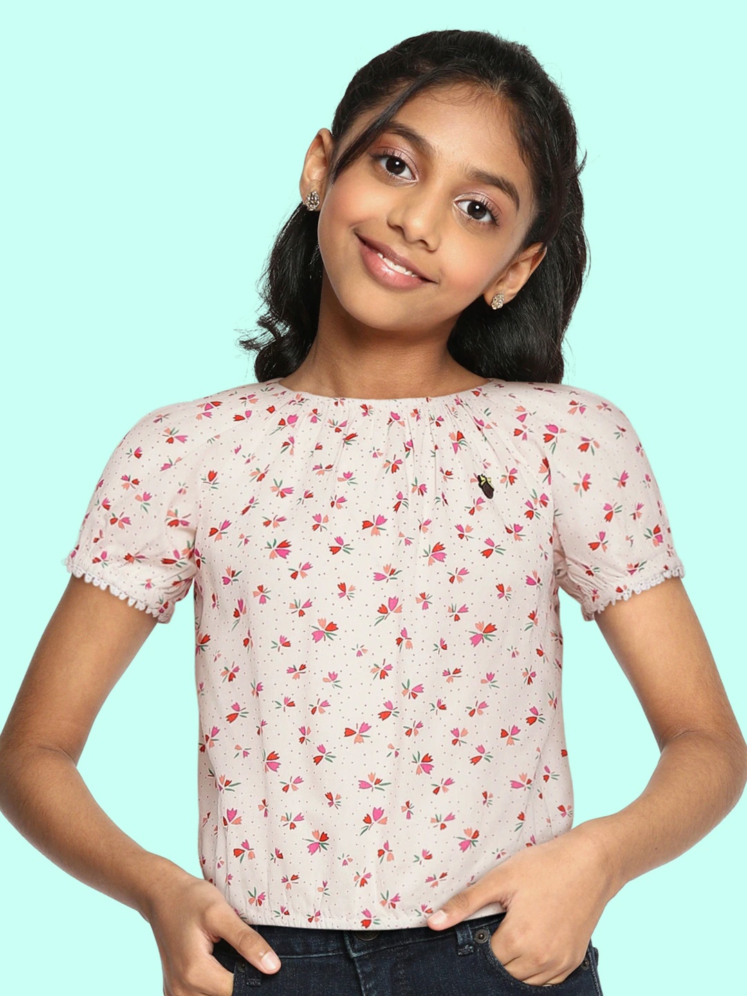 

Allen Solly Junior Girls White & Red Floral Print Blouson Top