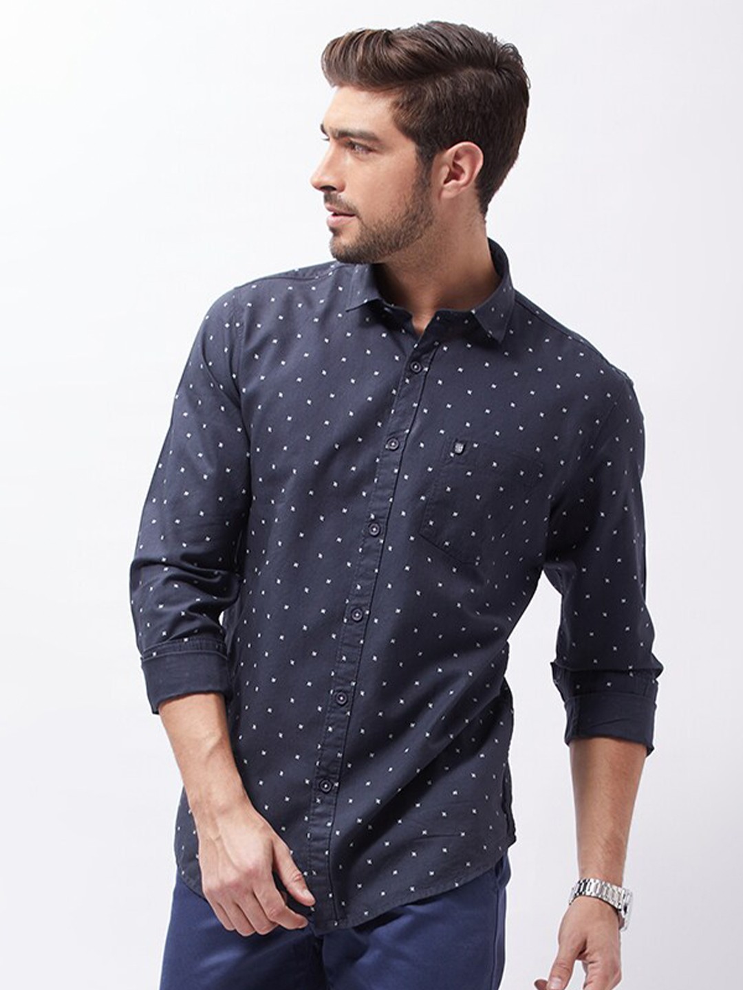 

Oxemberg Men Navy Blue & White Classic Slim Fit Printed Cotton Casual Shirt