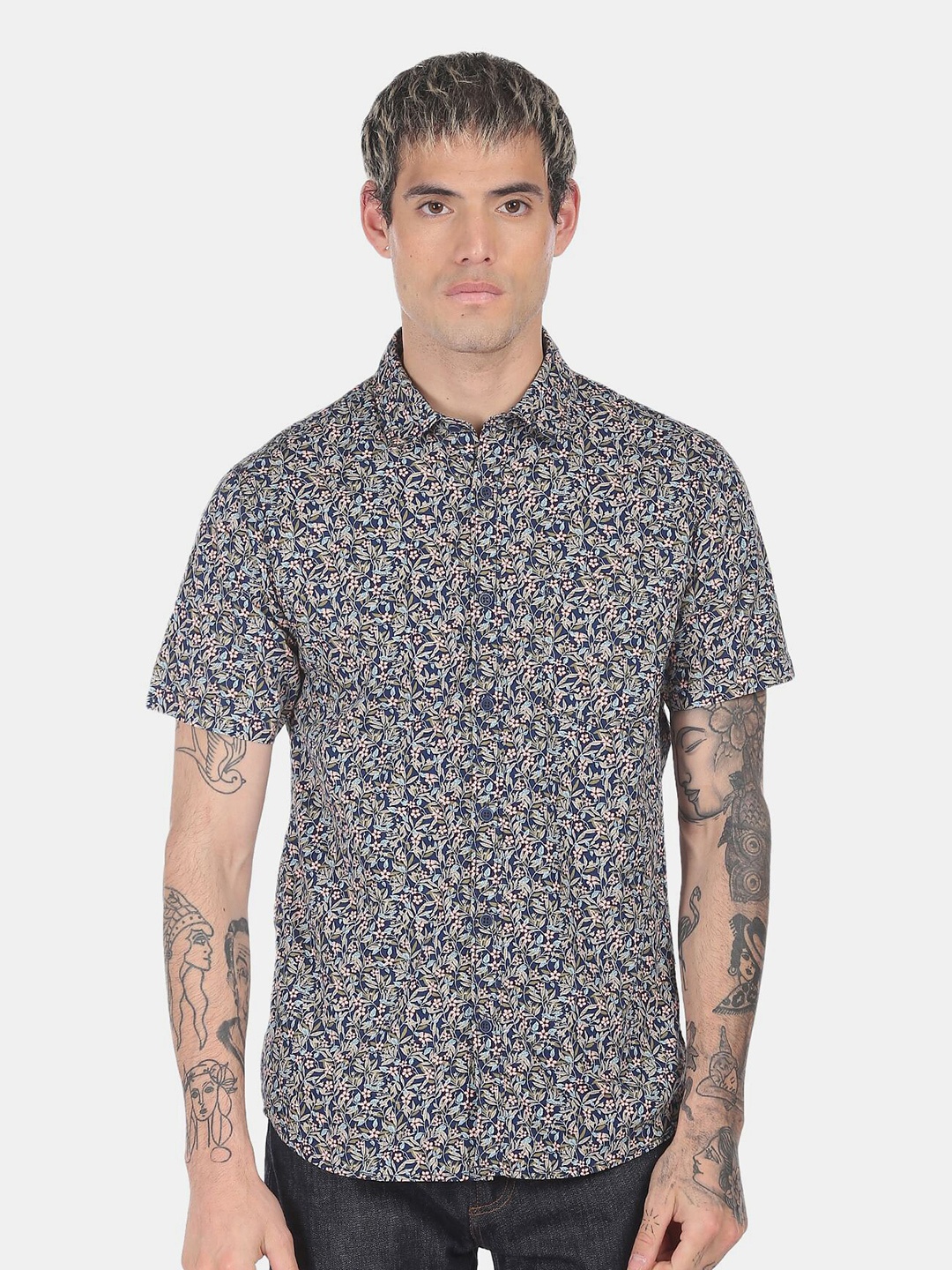

Ruggers Men Blue Floral Regular Fit Printed Cotton Casual Shirt