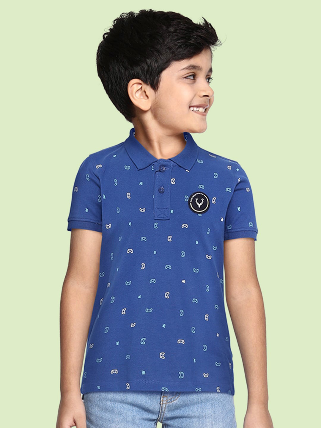 

Allen Solly Junior Boys Blue & White Printed Polo Collar Pure Cotton Applique T-shirt
