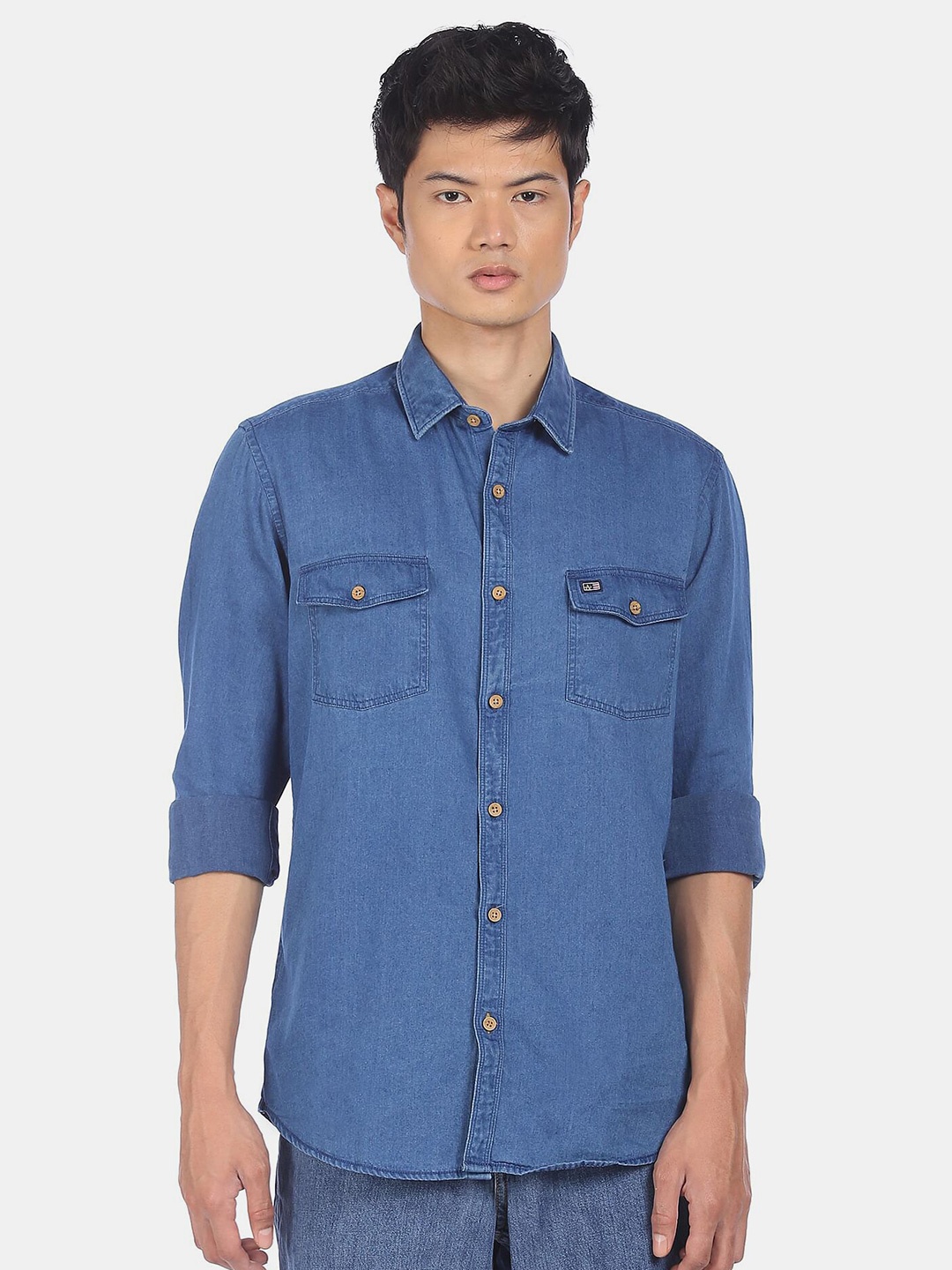 

Arrow Men Blue Casual Shirt