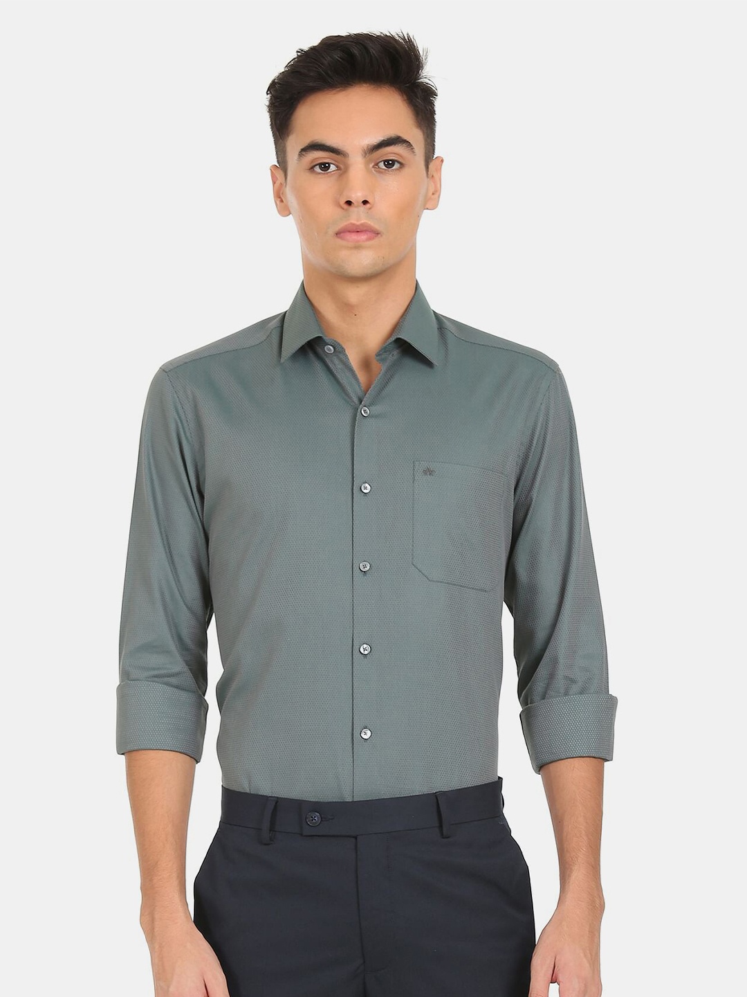 

Arrow Men Green Textured Pure Cotton Formal Shirt