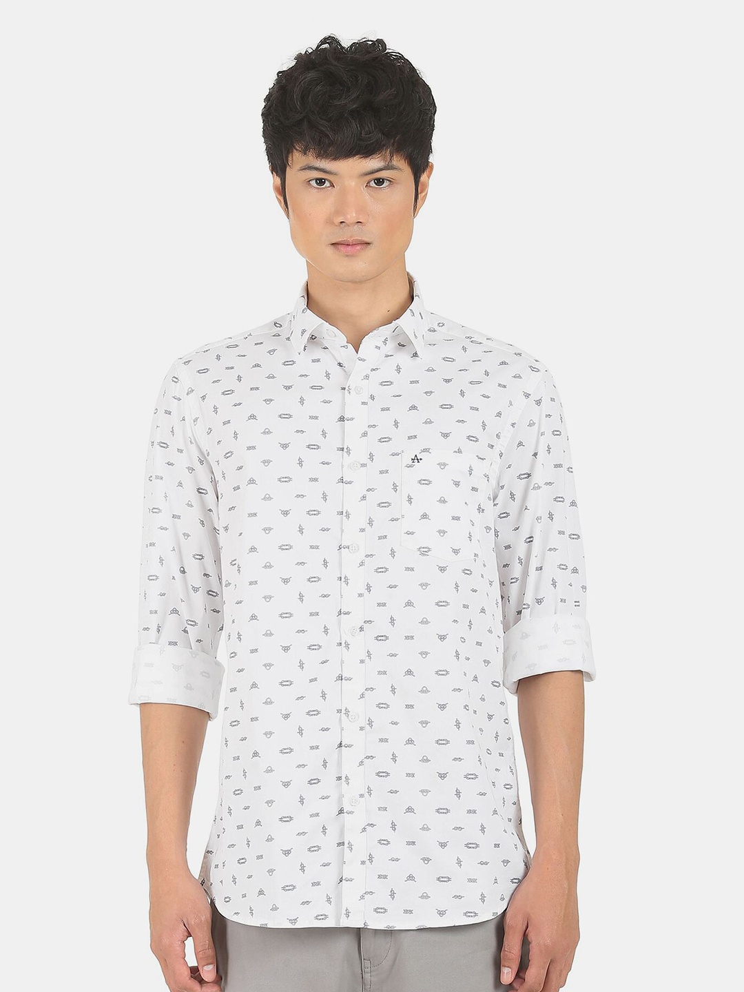 

Arrow Men White & Black Printed Pure Cotton Casual Shirt