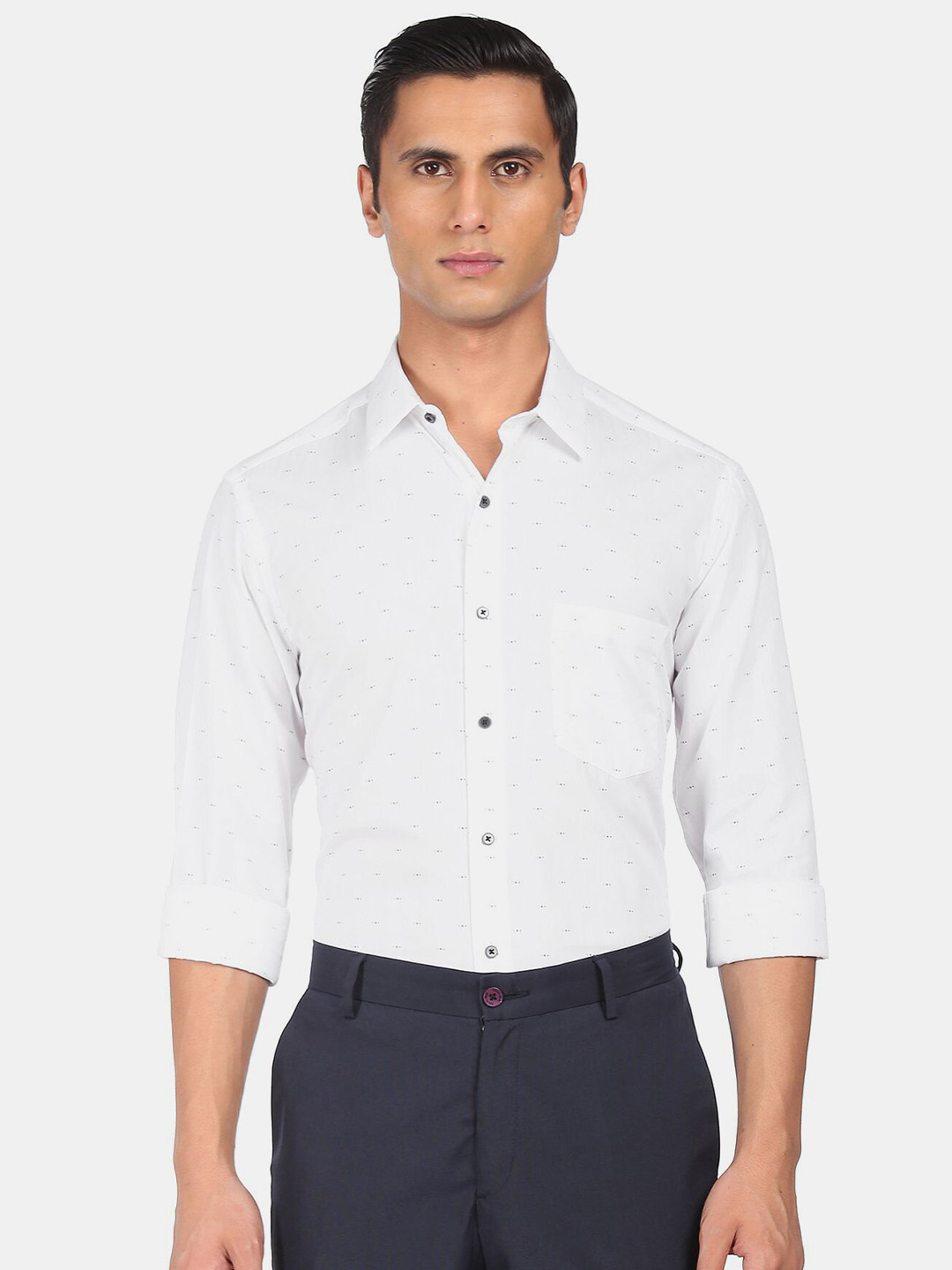 

Arrow Men White Slim Fit Printed Casual Shirt