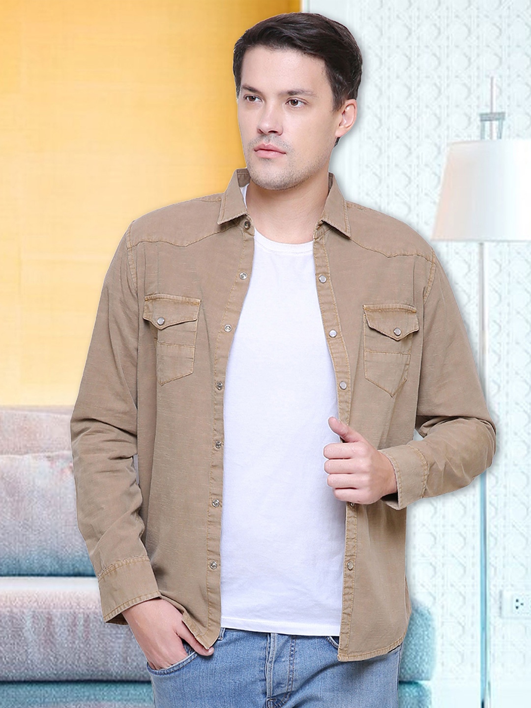

Southbay Men Beige Smart Slim Fit Cotton Denim Casual Shirt