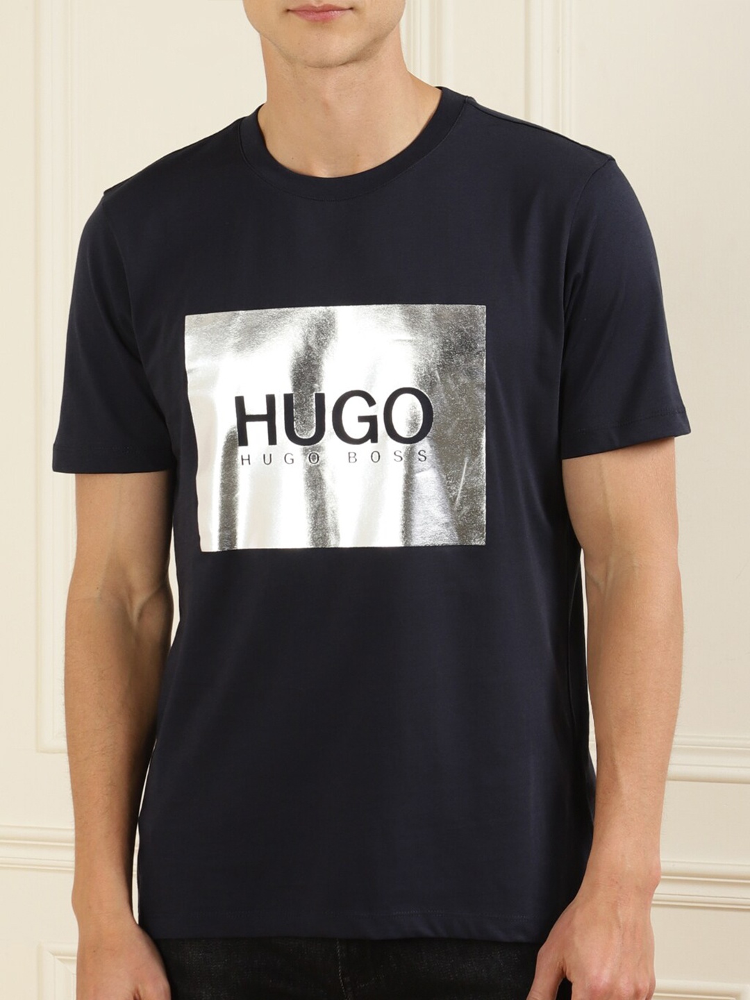 

HUGO Men Navy Blue & Silver-Toned Typography Printed Pure Cotton T-shirt