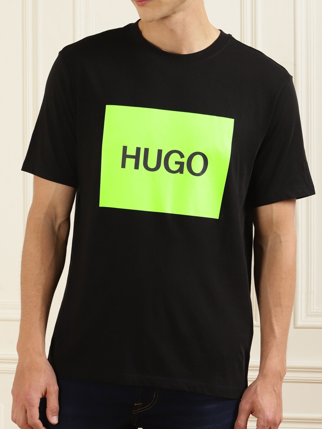 

HUGO Men Black & Fluorescent Green Typography Printed Cotton T-shirt