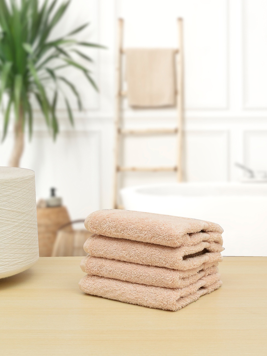 

RANGOLI Set Of 12 Cream Solid 620 GSM Pure Cotton Face Towels