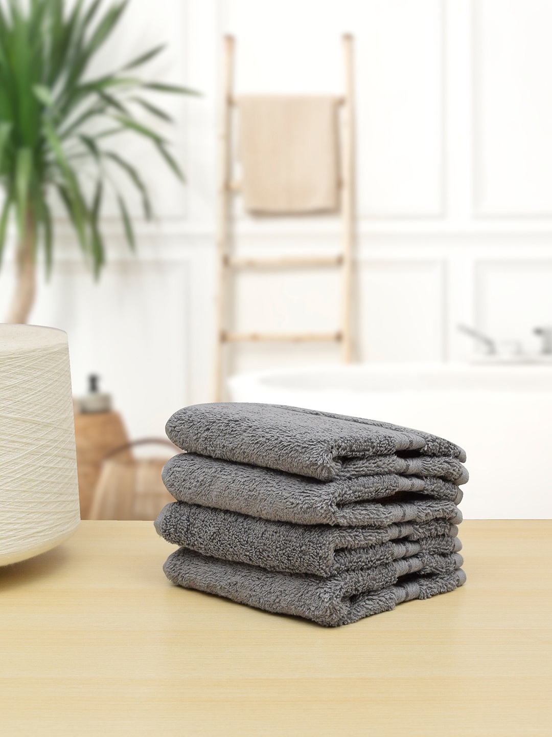 

RANGOLI Set Of 4 Grey Solid 620 GSM Pure Cotton Face Towels