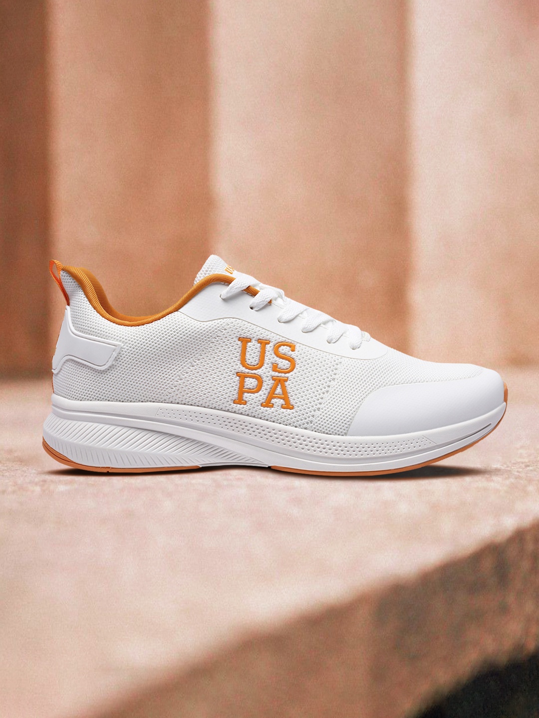 

U.S. Polo Assn. Men Off White Walking Shoes