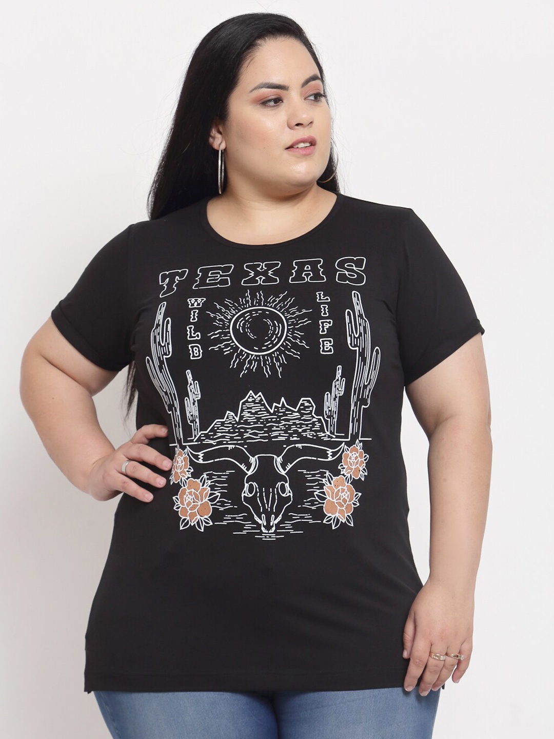

plusS Women Black & White Typography Printed Cotton T-shirt
