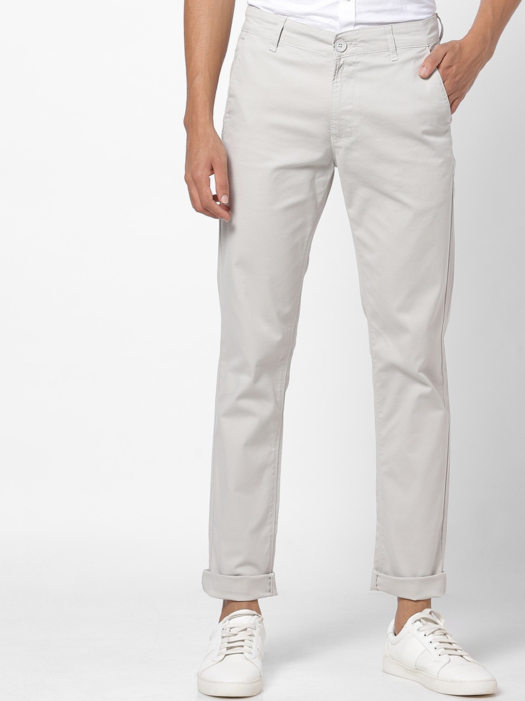 

SPYKAR Men Grey Cotton Trousers