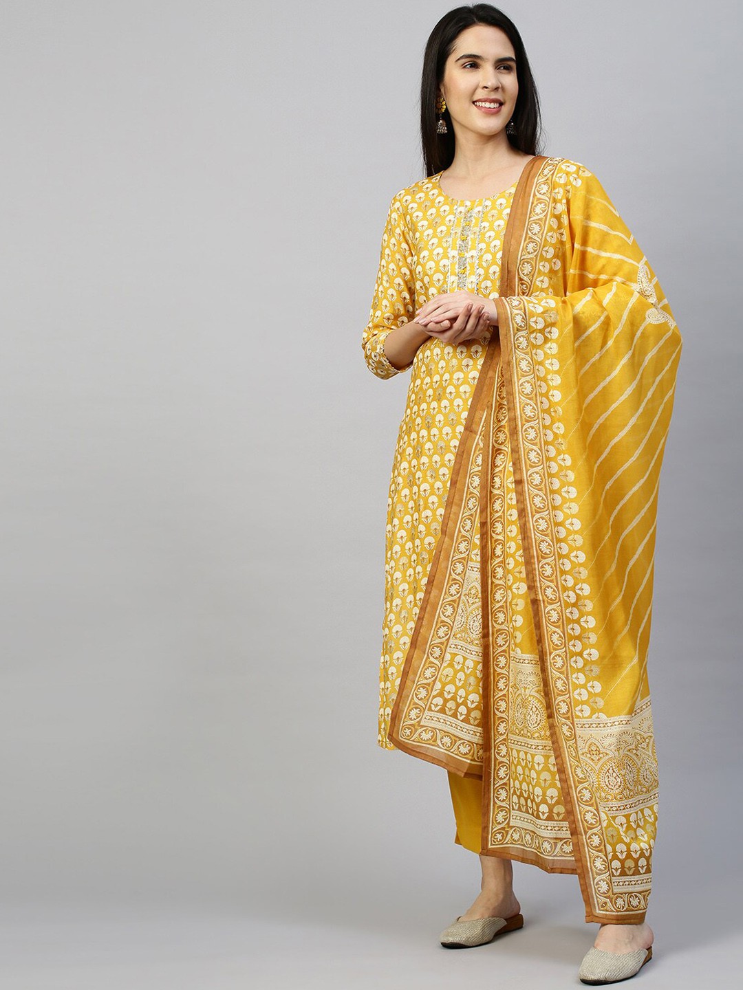 

FASHOR Women Mustard Yellow & White Ethnic Motifs Printed Kurta with Trousers & Dupatta