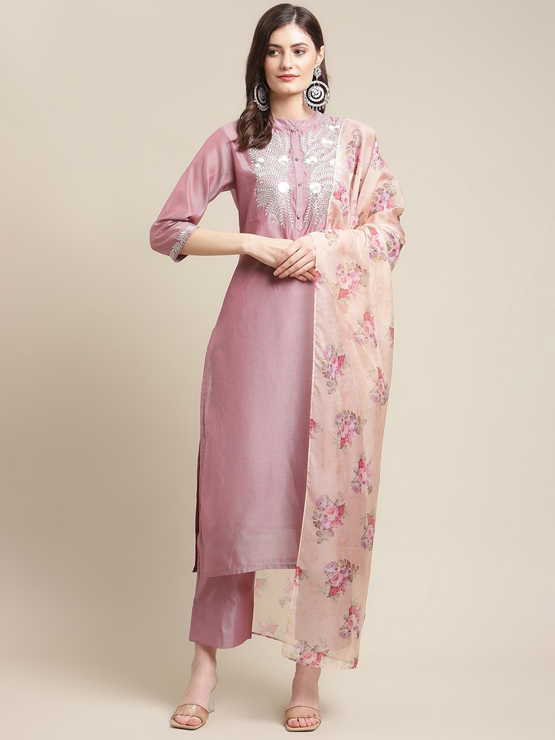 

Varanga Women Mauve Floral & Peach Yoke Design Chanderi Silk Kurta Set