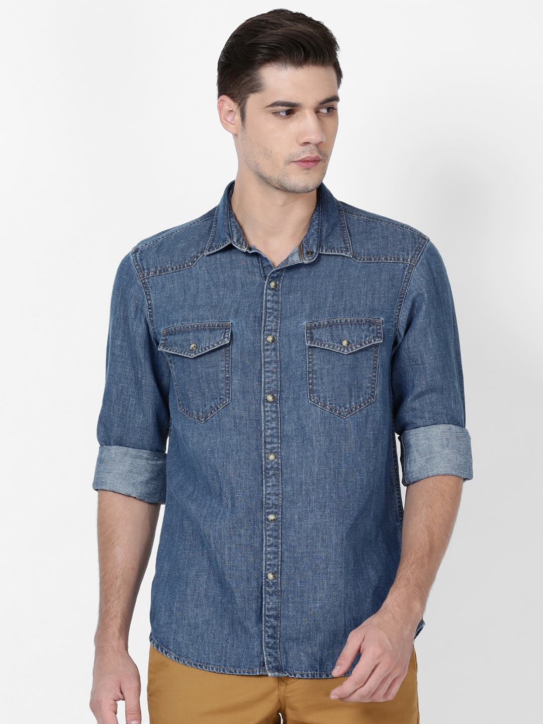 

t-base Men Blue Solid Standard Faded Casual Shirt